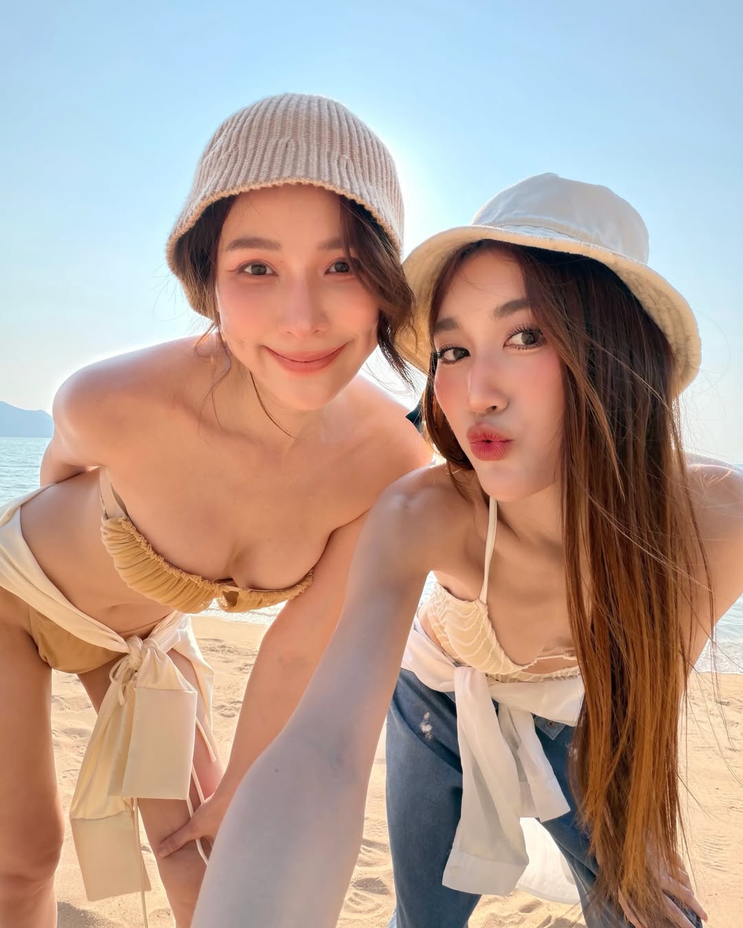 เบส - รักษ์วนีย์ คำสิงห์