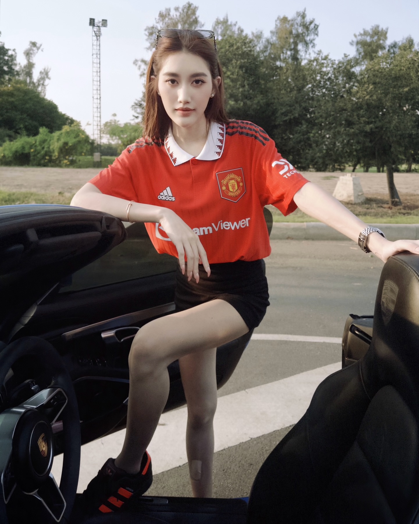 เบส - รักษ์วนีย์ คำสิงห์