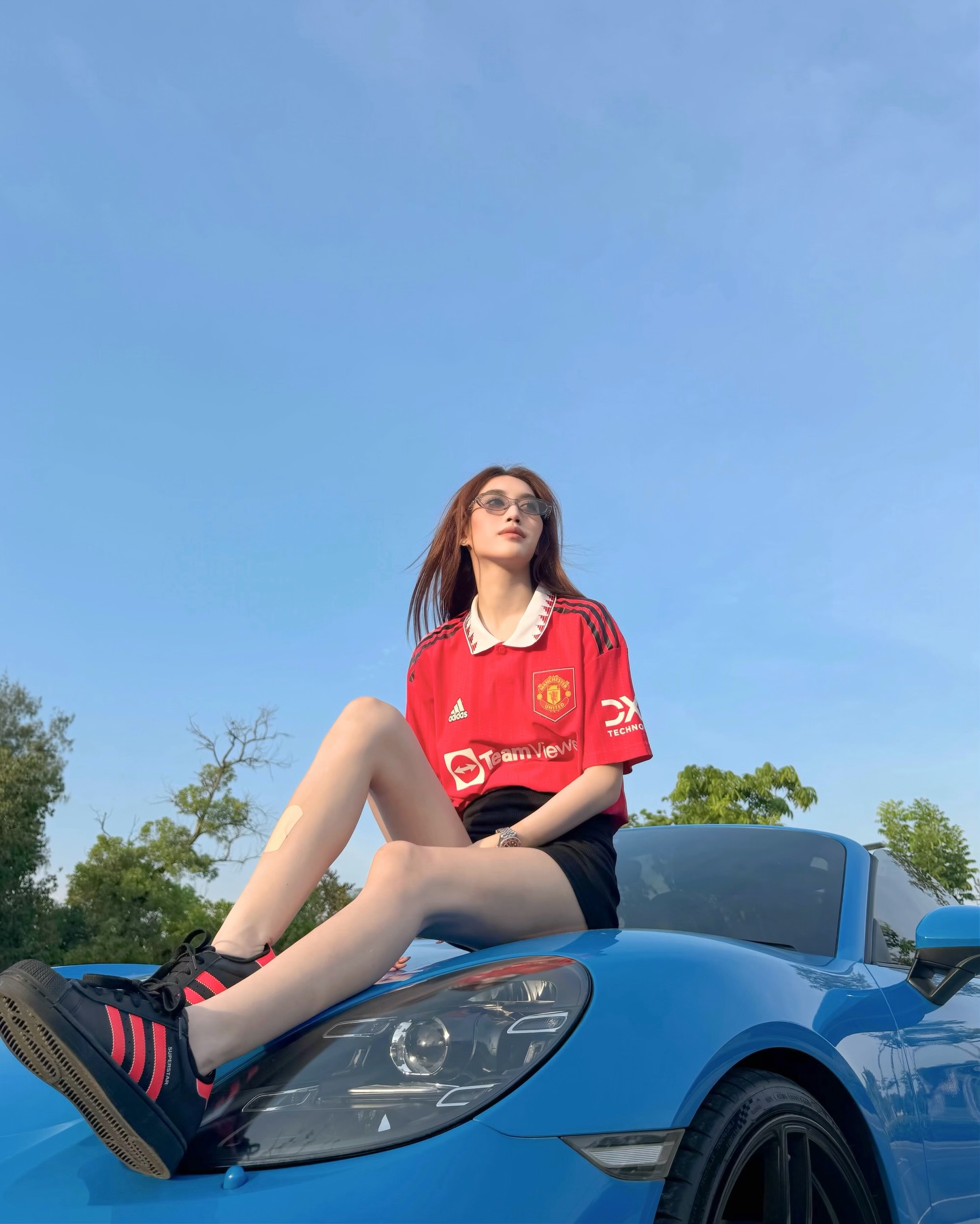 เบส - รักษ์วนีย์ คำสิงห์