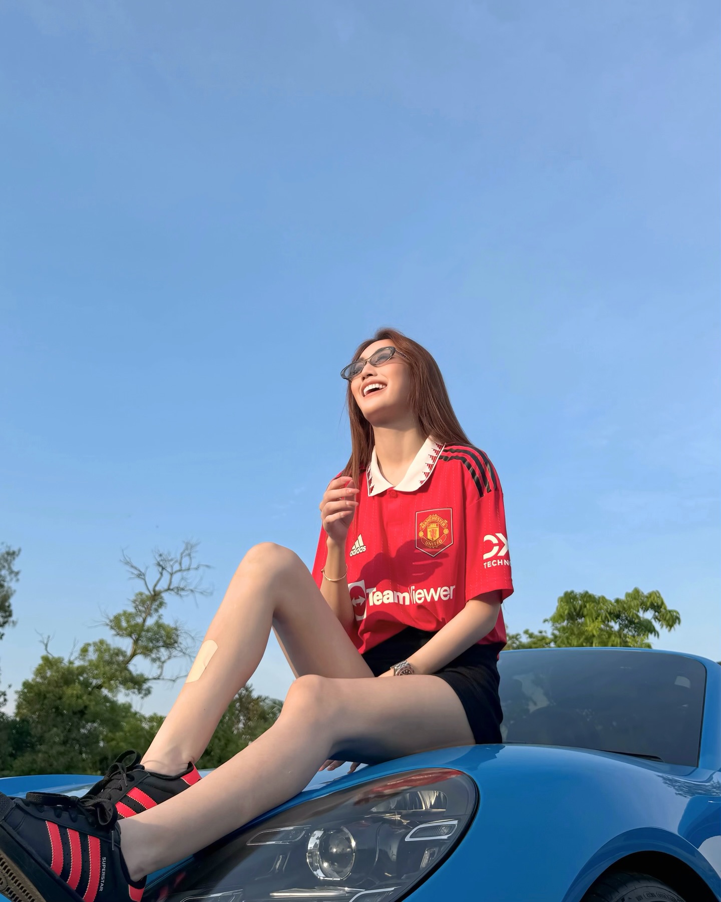 เบส - รักษ์วนีย์ คำสิงห์