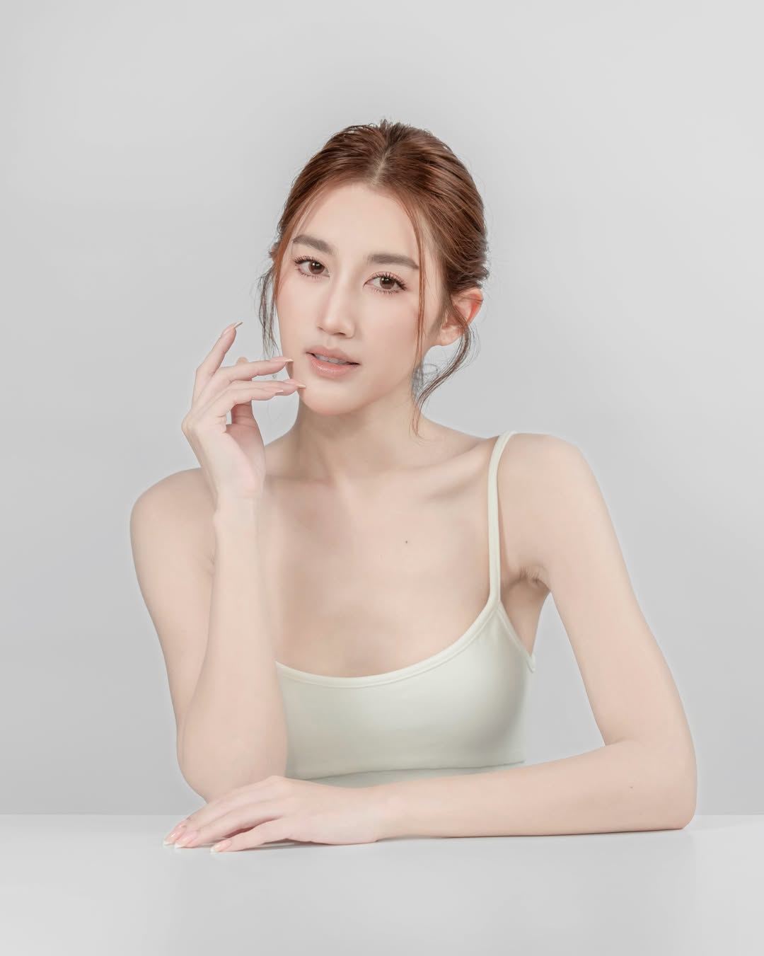 เบส - รักษ์วนีย์ คำสิงห์