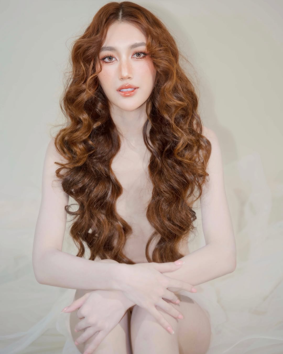 เบส - รักษ์วนีย์ คำสิงห์
