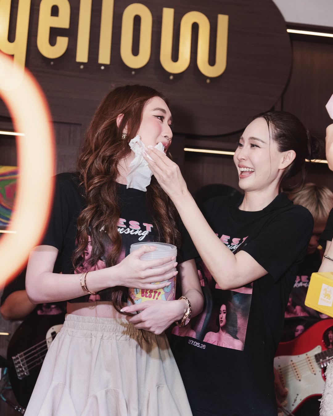 เบส - รักษ์วนีย์ คำสิงห์