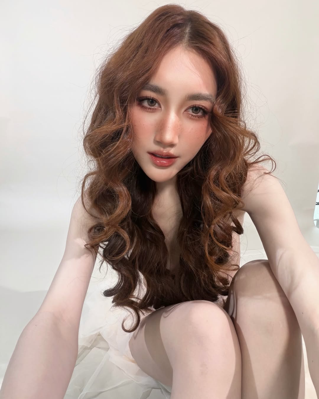 เบส - รักษ์วนีย์ คำสิงห์