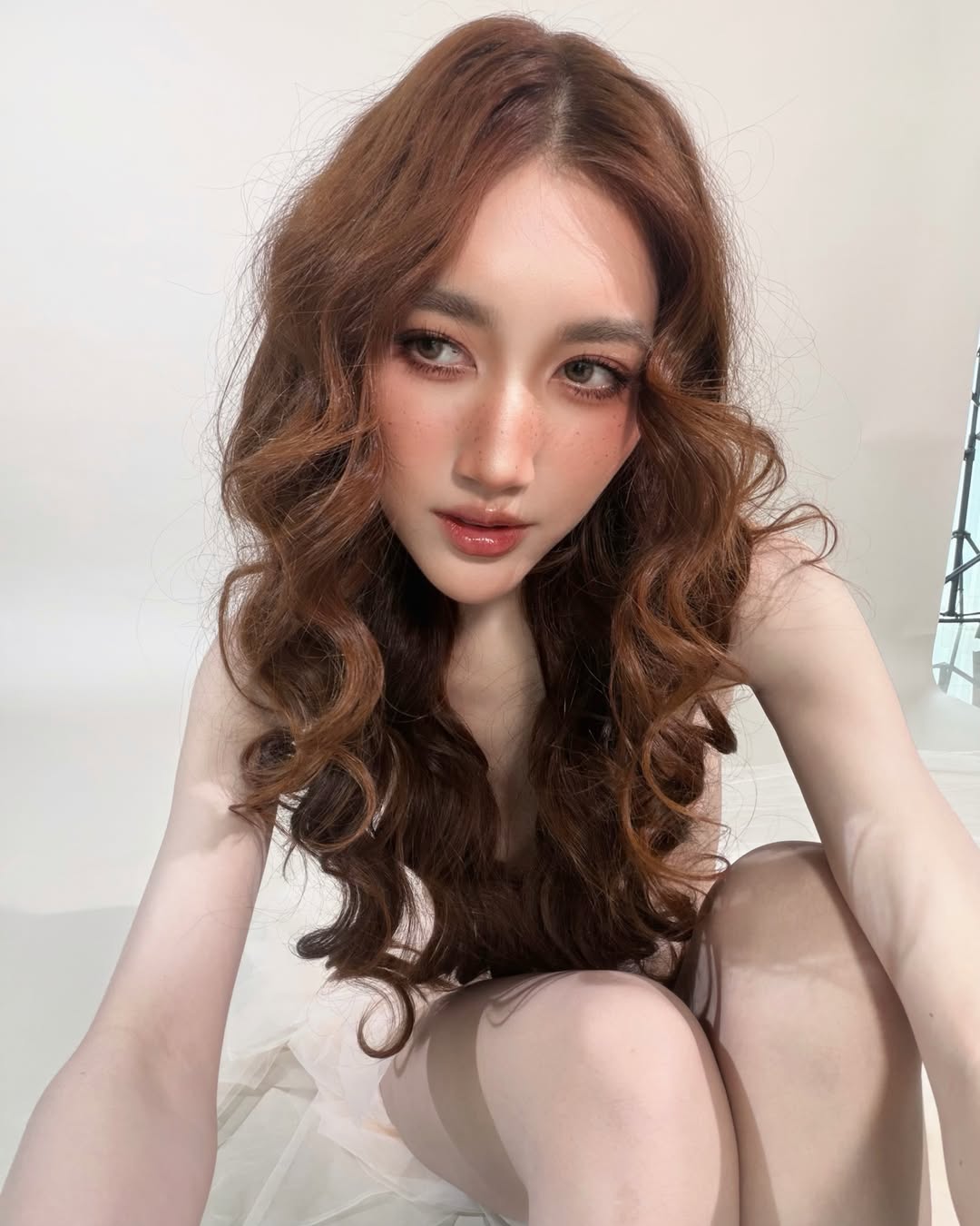 เบส - รักษ์วนีย์ คำสิงห์