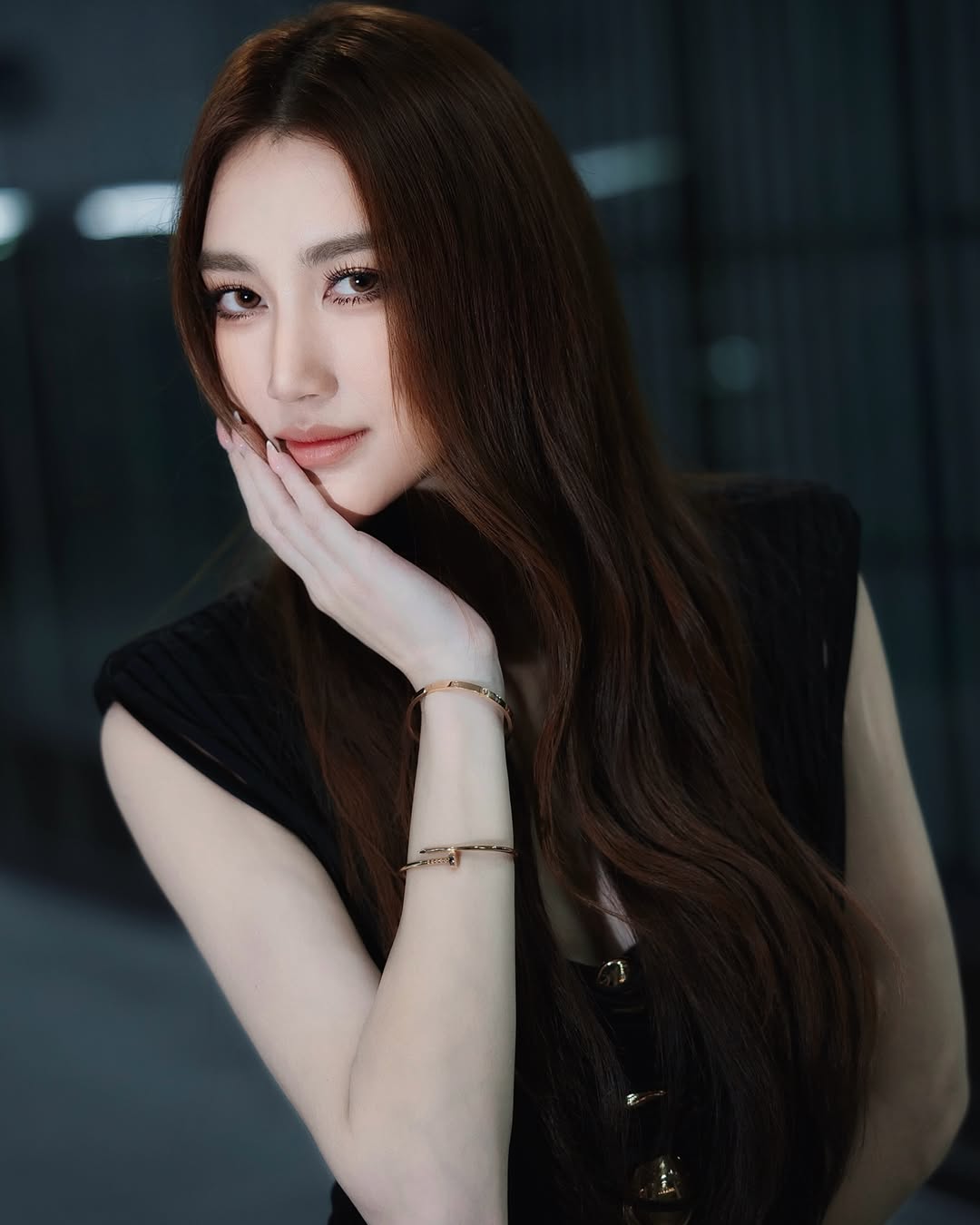 เบส - รักษ์วนีย์ คำสิงห์