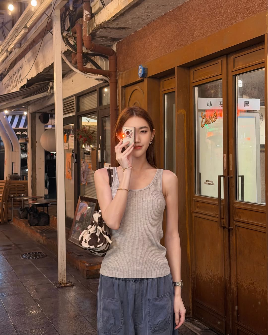 เบส - รักษ์วนีย์ คำสิงห์