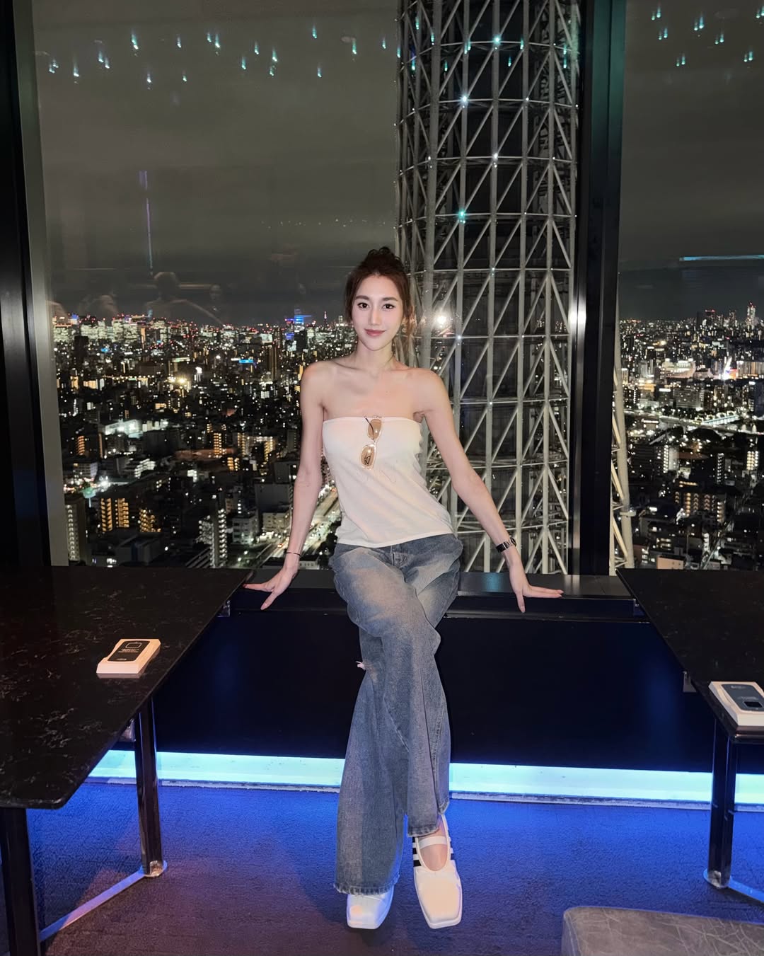 เบส - รักษ์วนีย์ คำสิงห์
