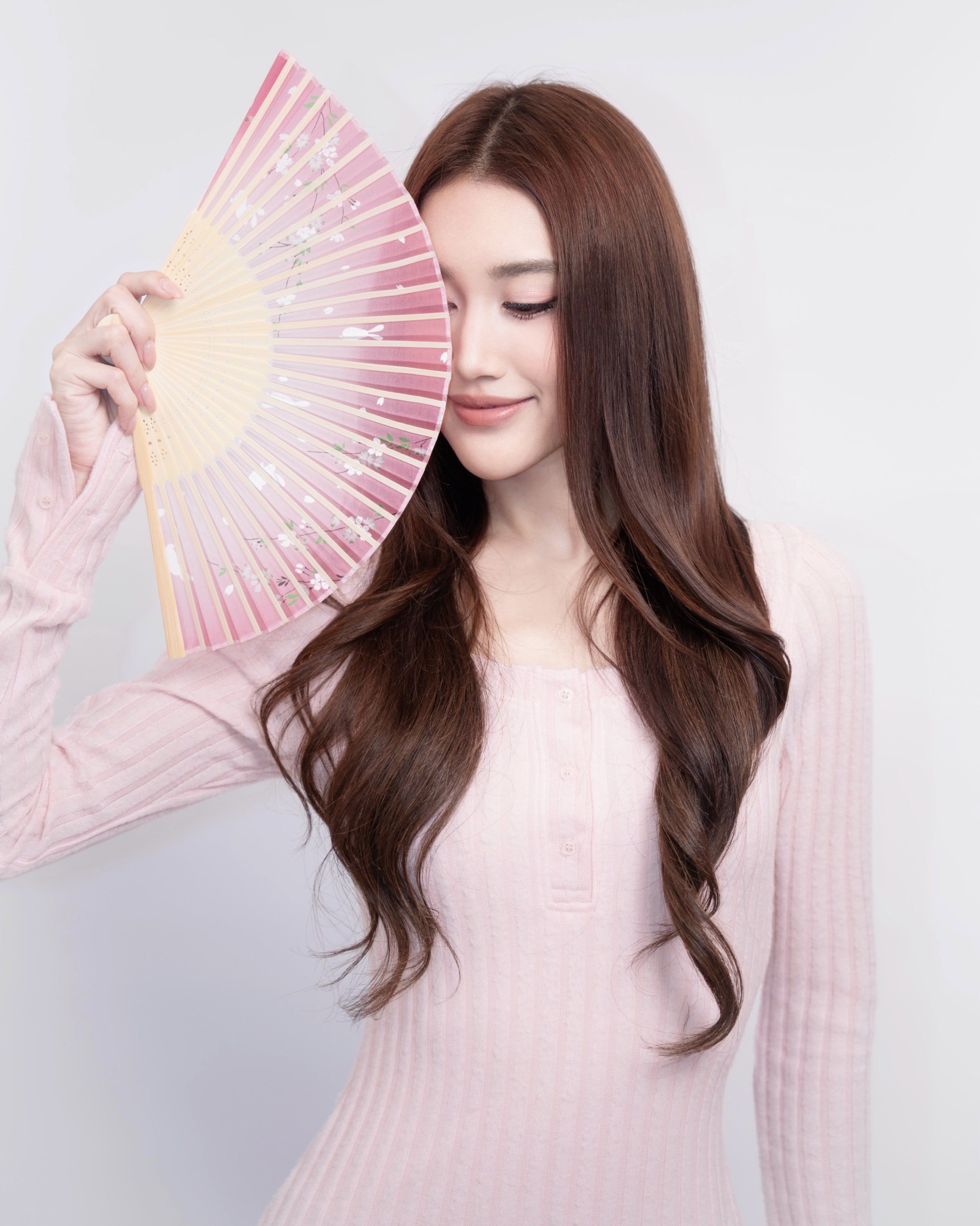 เบส - รักษ์วนีย์ คำสิงห์