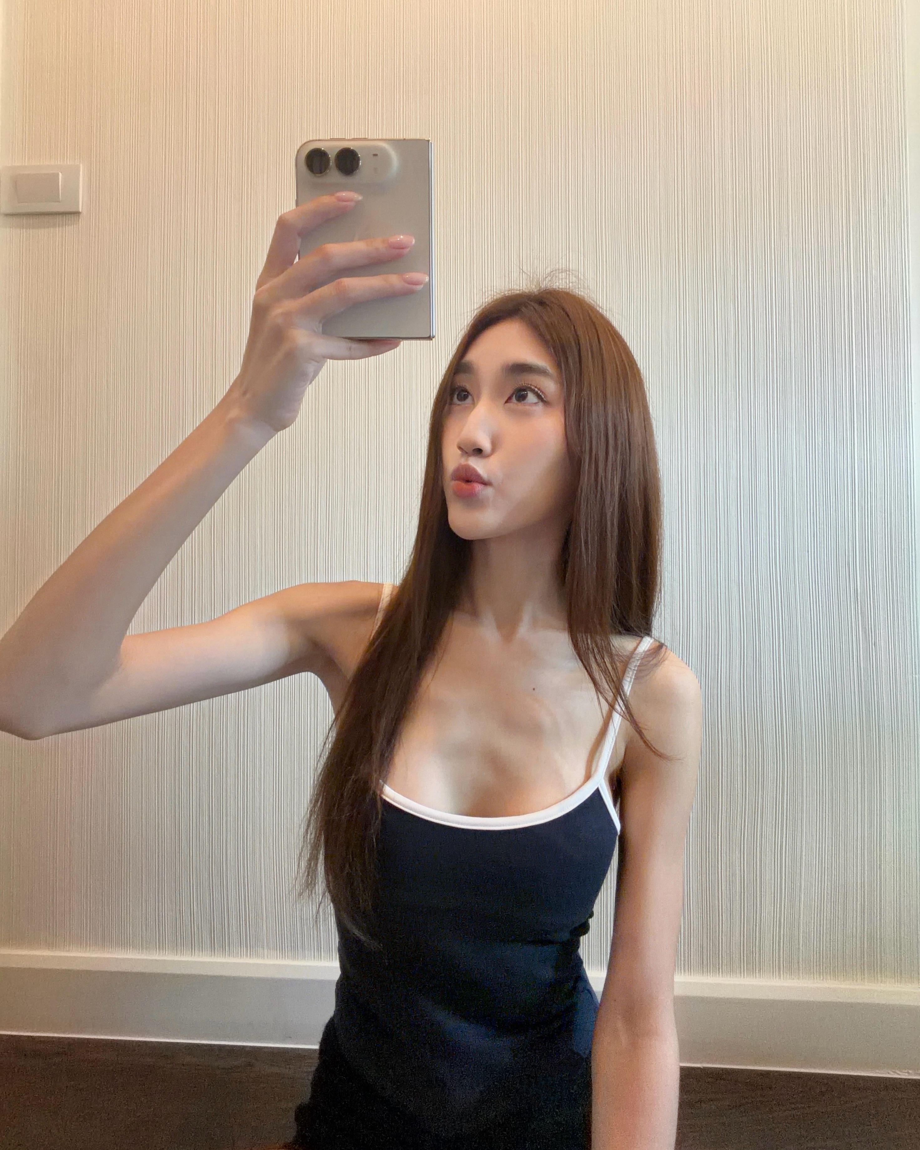เบส - รักษ์วนีย์ คำสิงห์