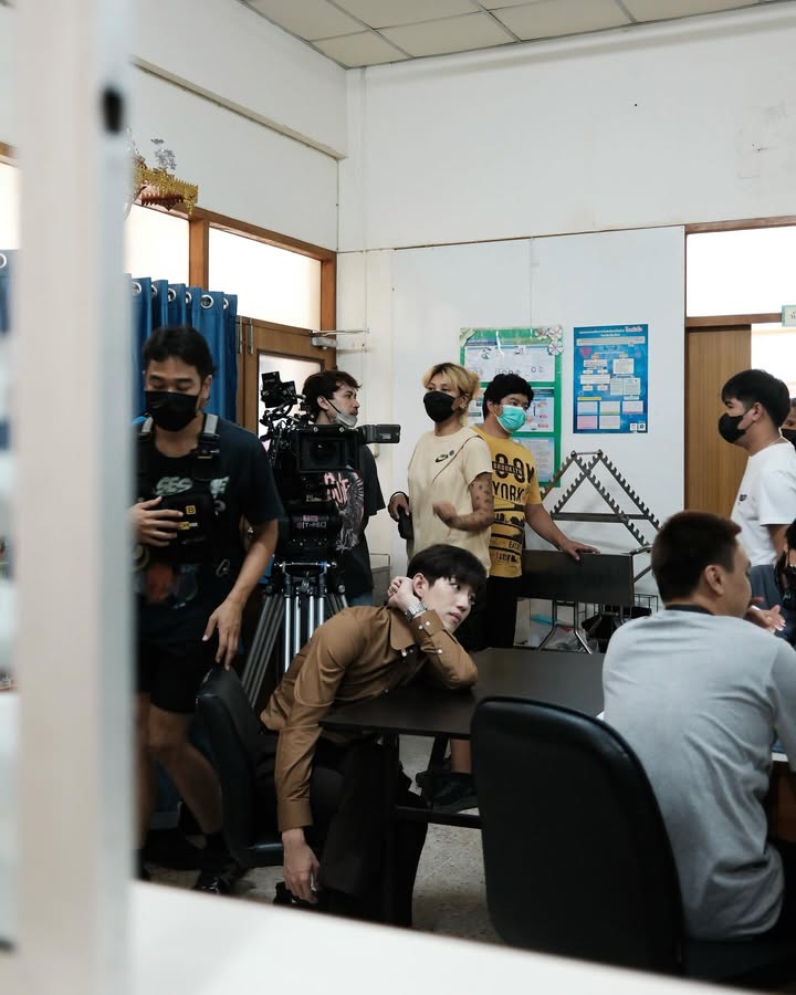 ต่อ - ธนภพ ลีรัตนขจร