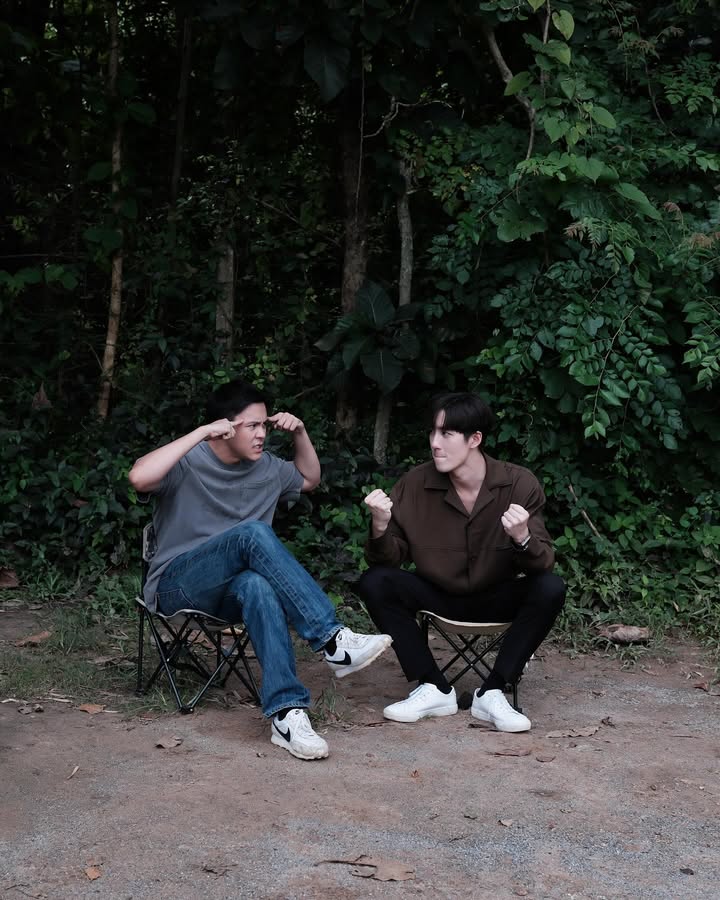 ต่อ - ธนภพ ลีรัตนขจร