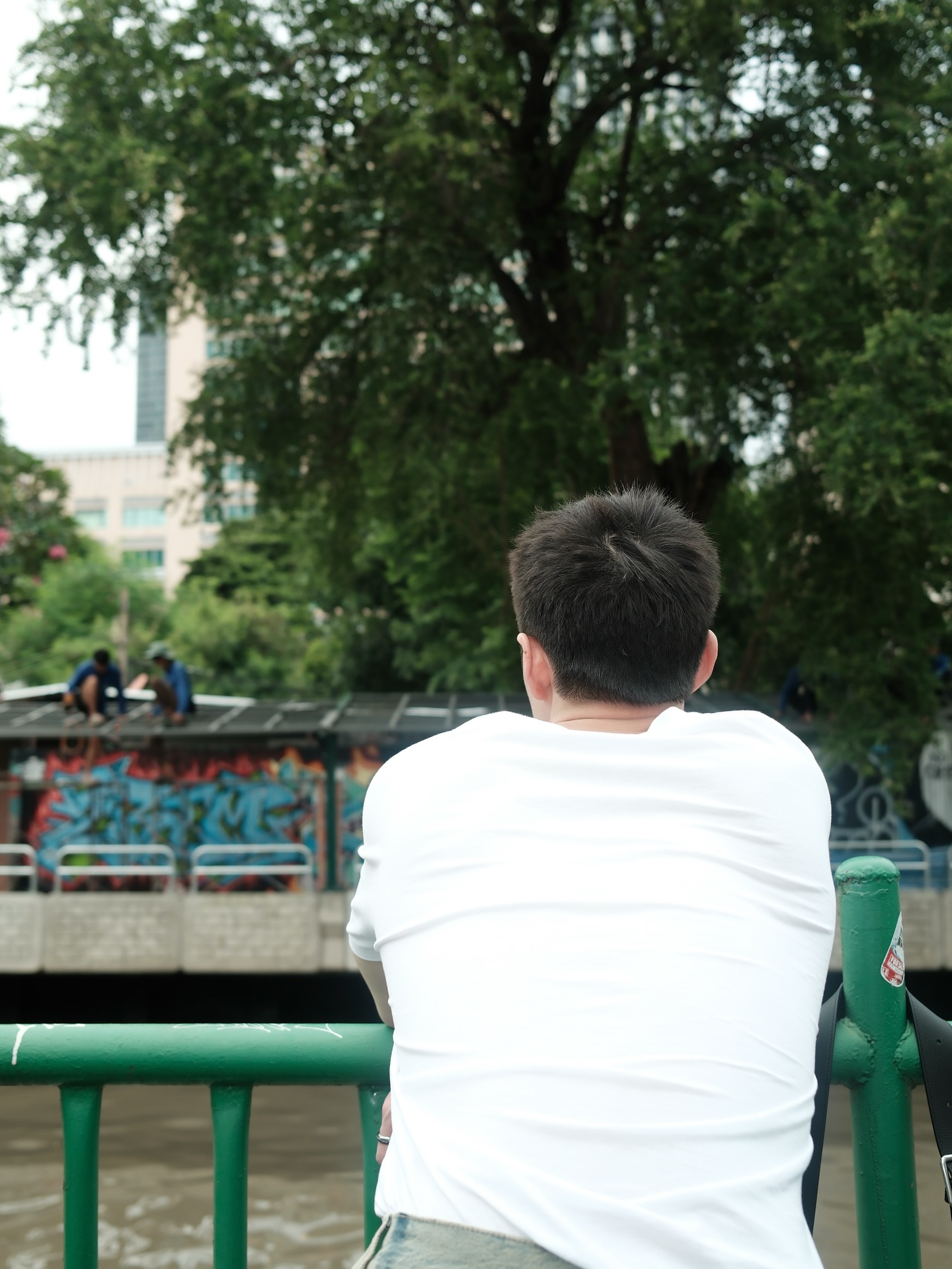 ต่อ - ธนภพ ลีรัตนขจร