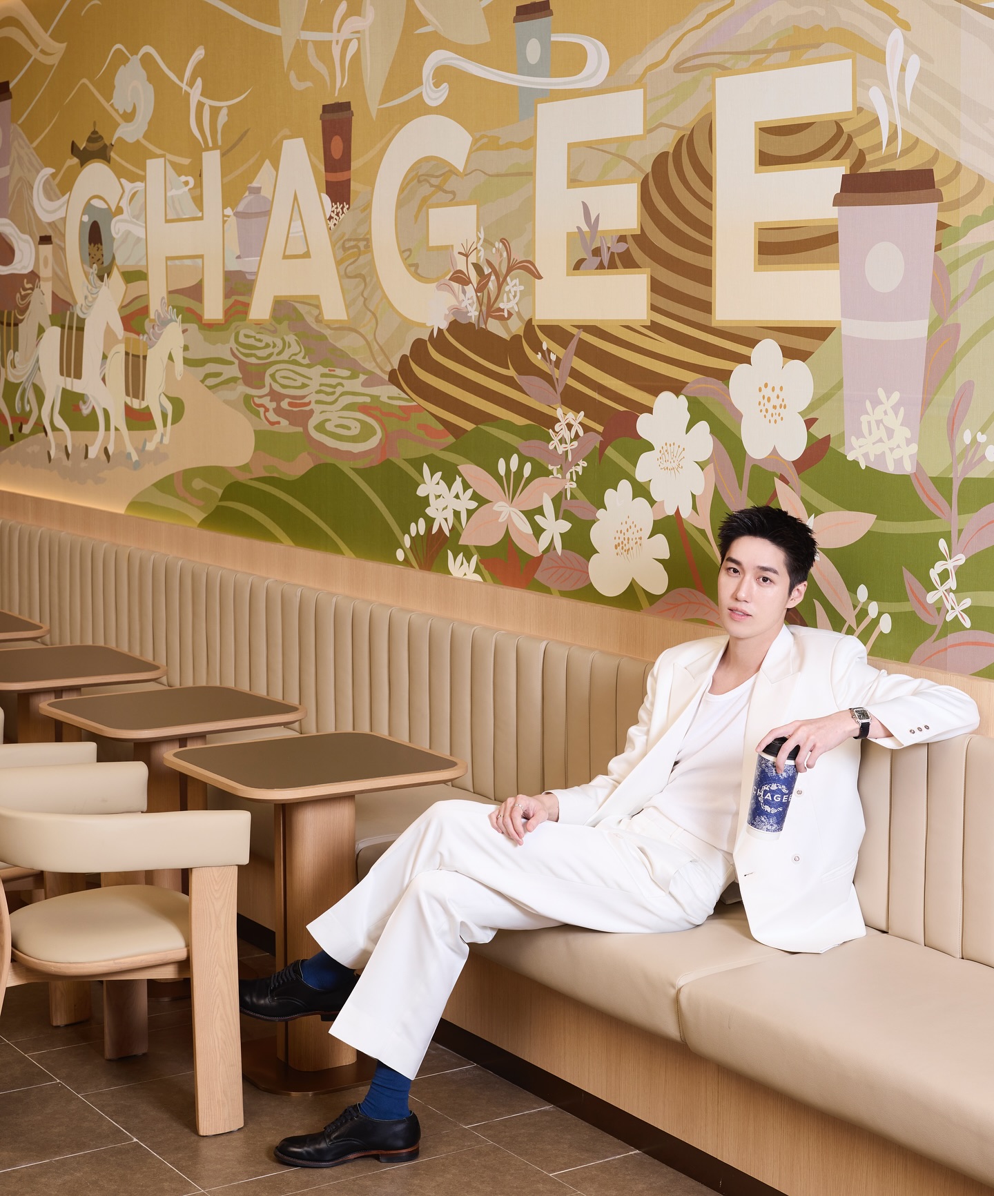 ต่อ - ธนภพ ลีรัตนขจร