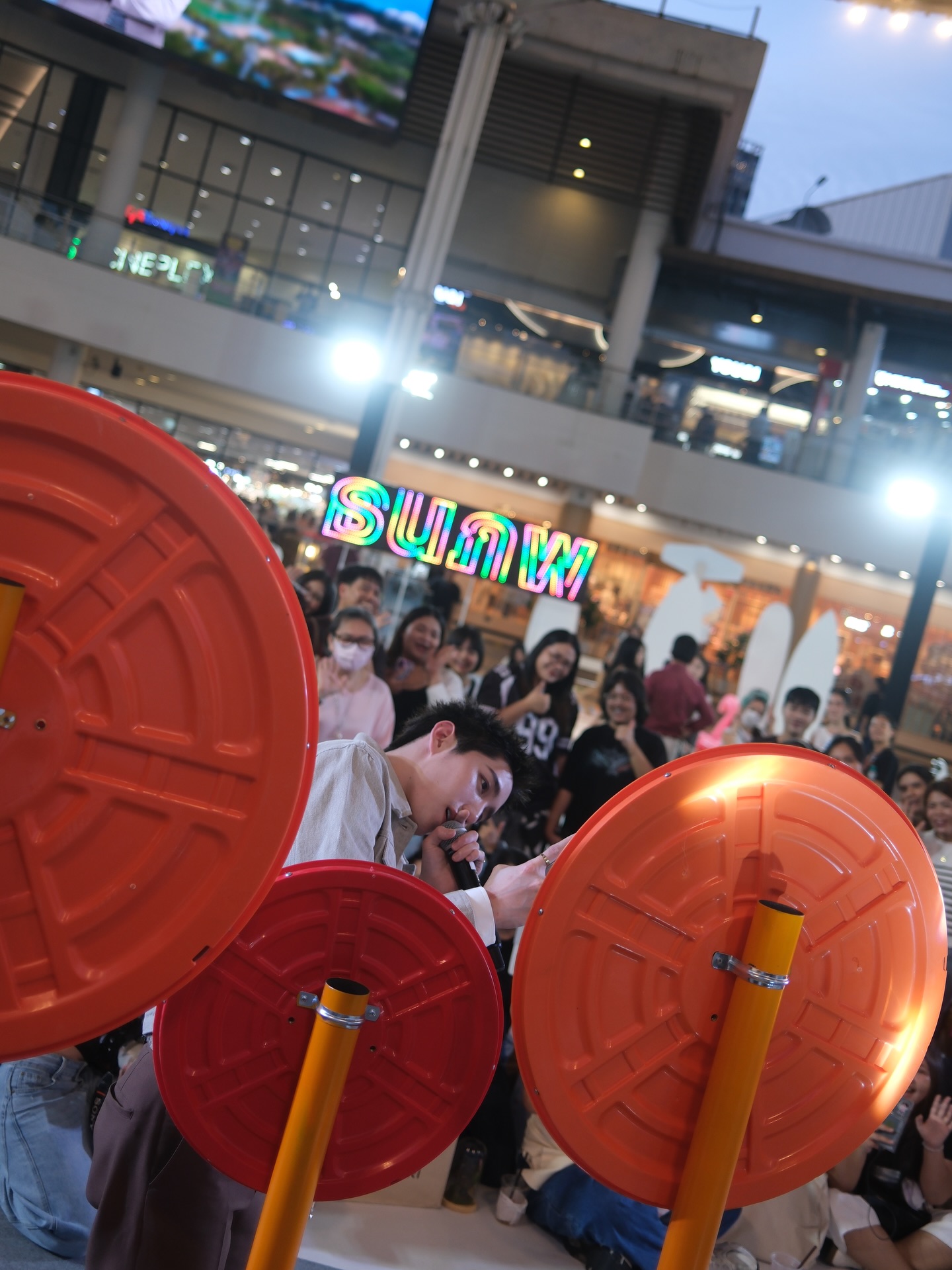 ต่อ - ธนภพ ลีรัตนขจร