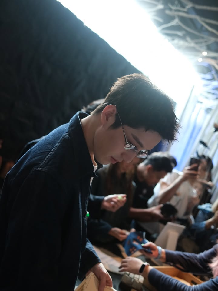 ต่อ - ธนภพ ลีรัตนขจร