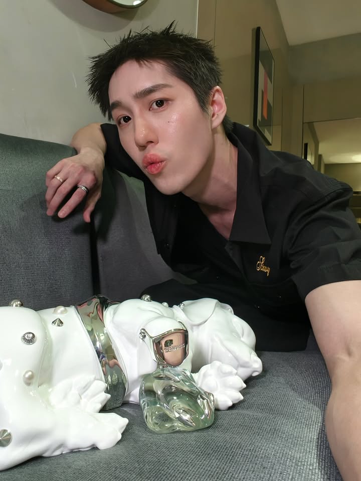 ต่อ - ธนภพ ลีรัตนขจร