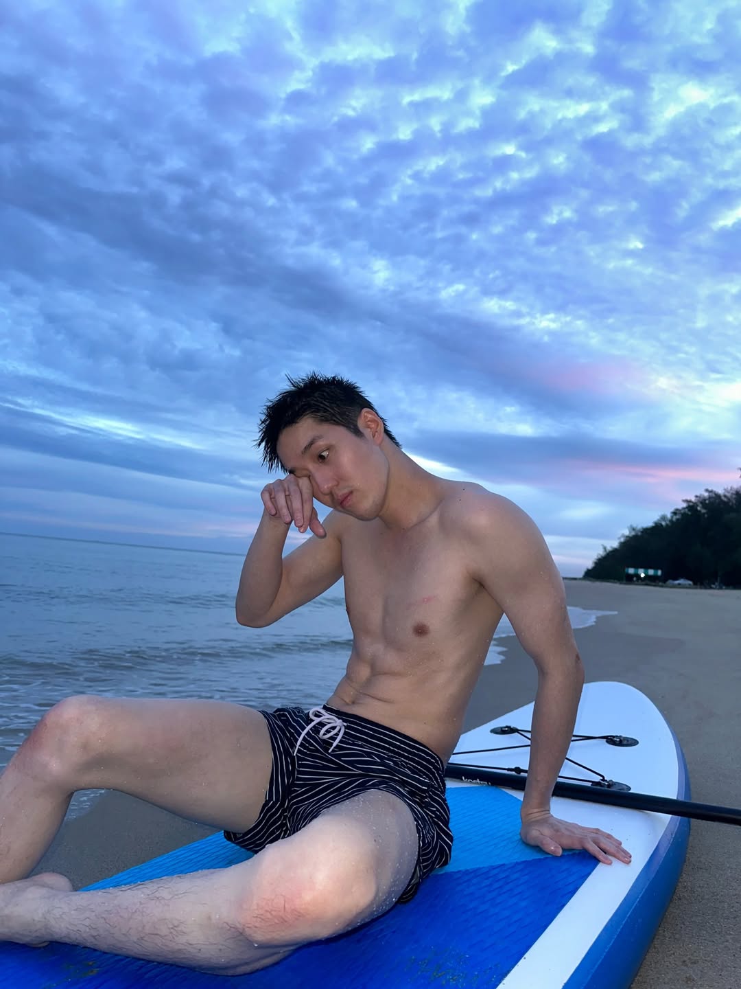 ต่อ - ธนภพ ลีรัตนขจร