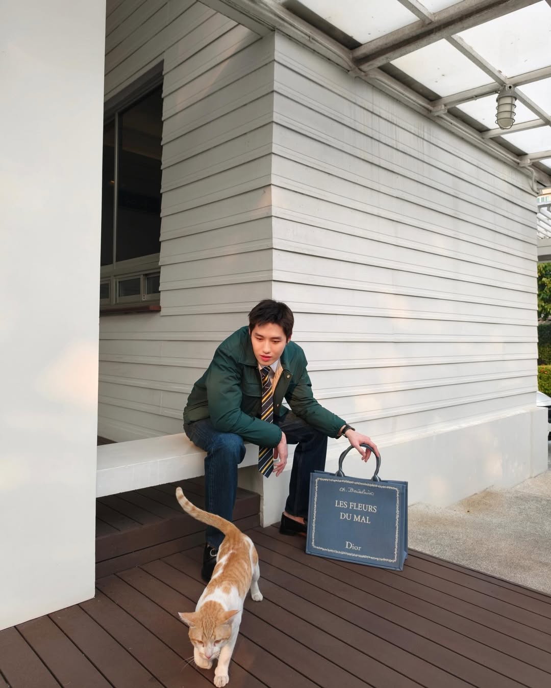 ต่อ - ธนภพ ลีรัตนขจร