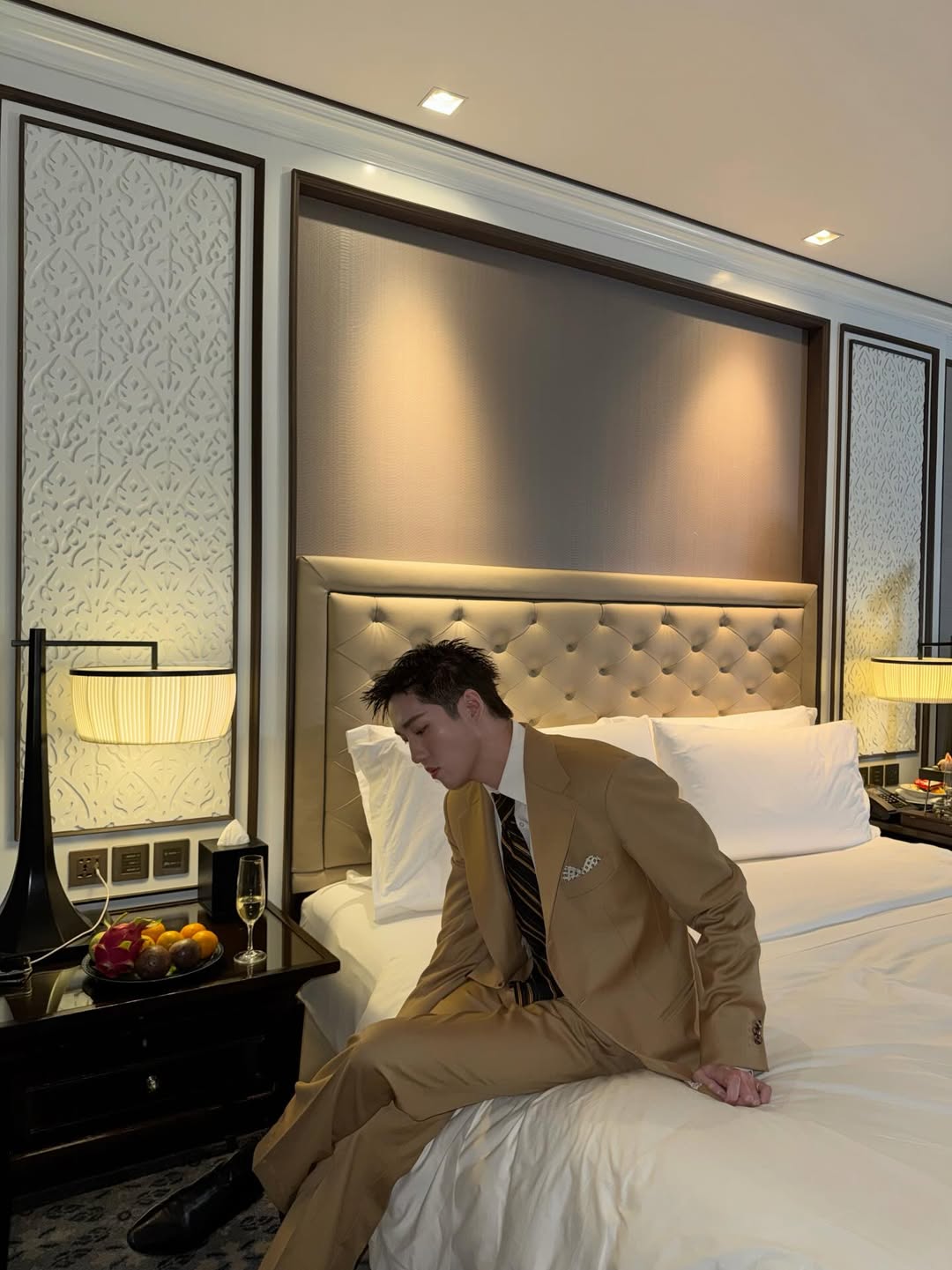 ต่อ - ธนภพ ลีรัตนขจร