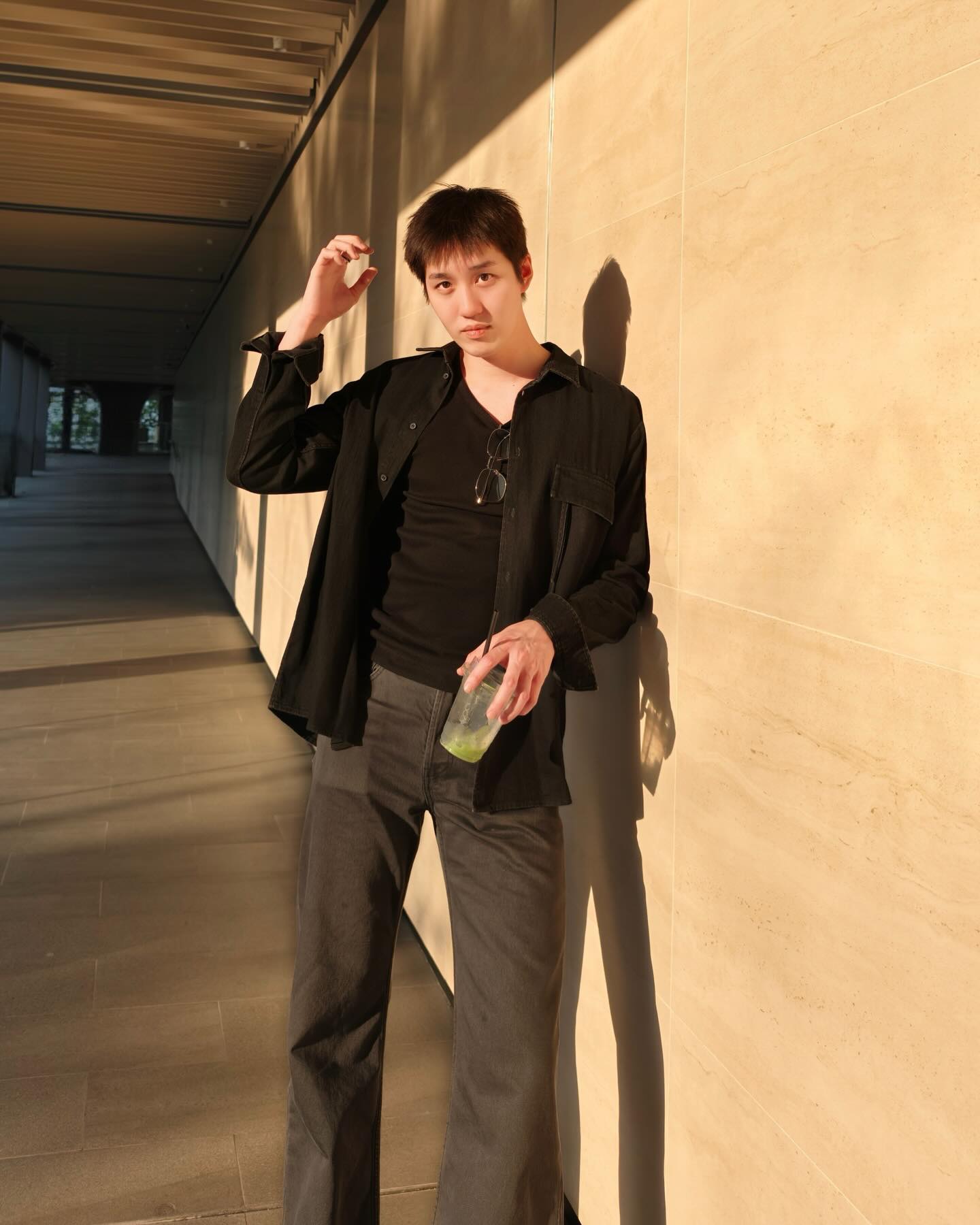 ต่อ - ธนภพ ลีรัตนขจร