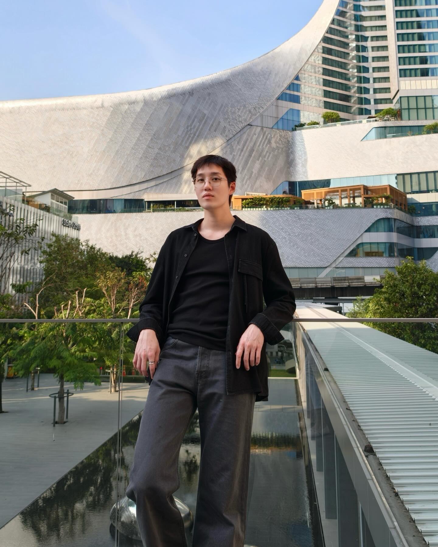 ต่อ - ธนภพ ลีรัตนขจร