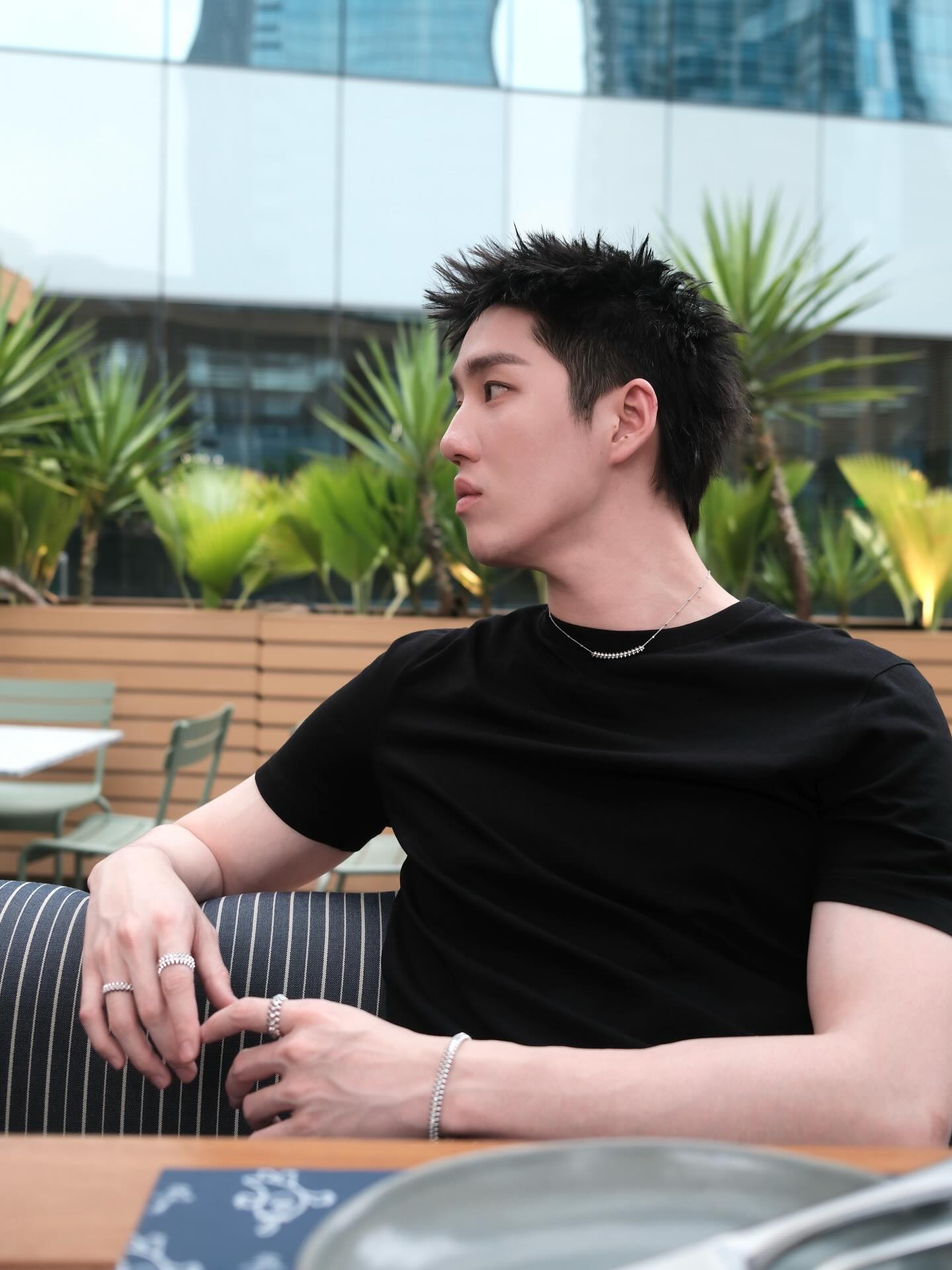 ต่อ - ธนภพ ลีรัตนขจร