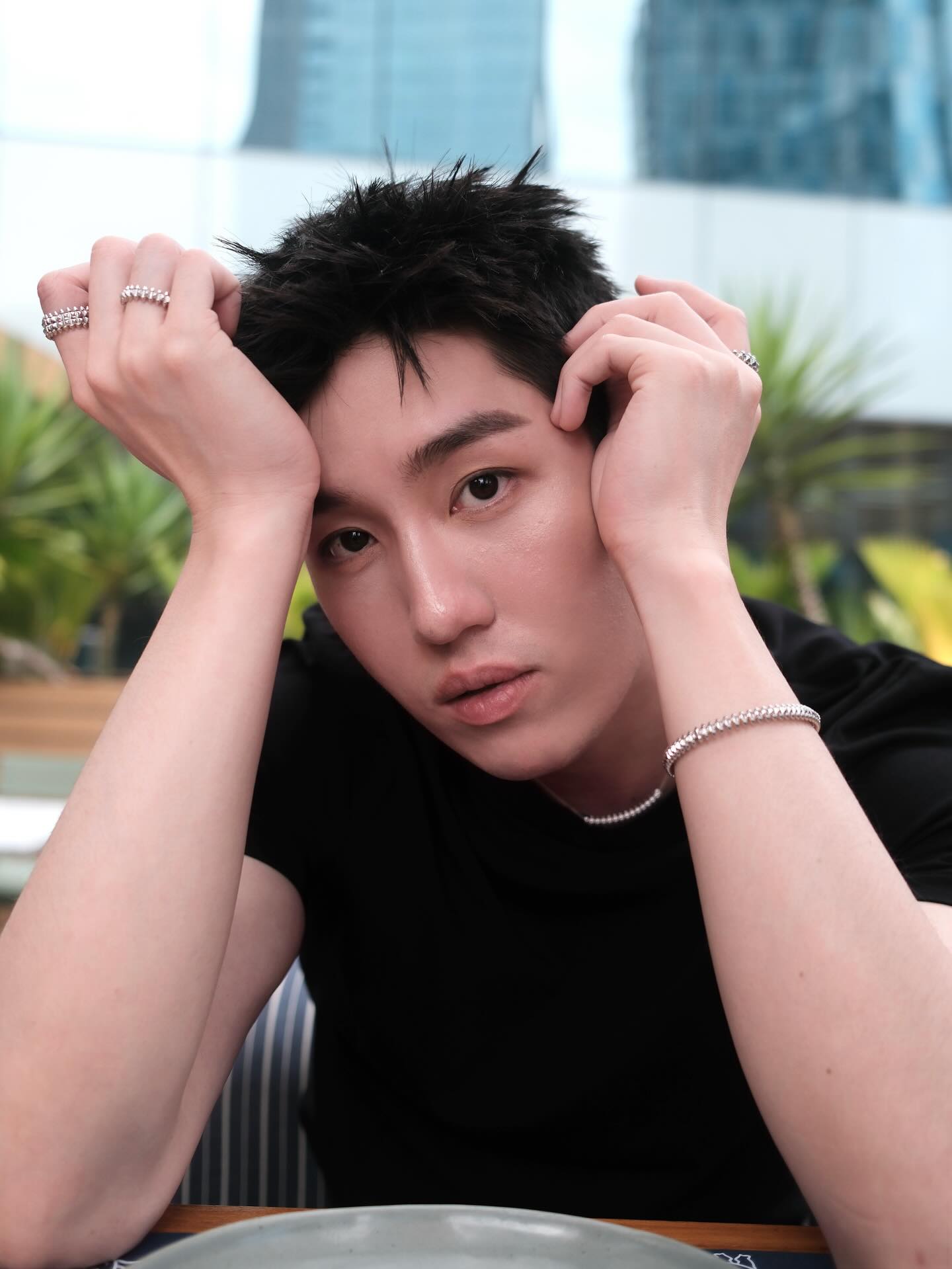 ต่อ - ธนภพ ลีรัตนขจร