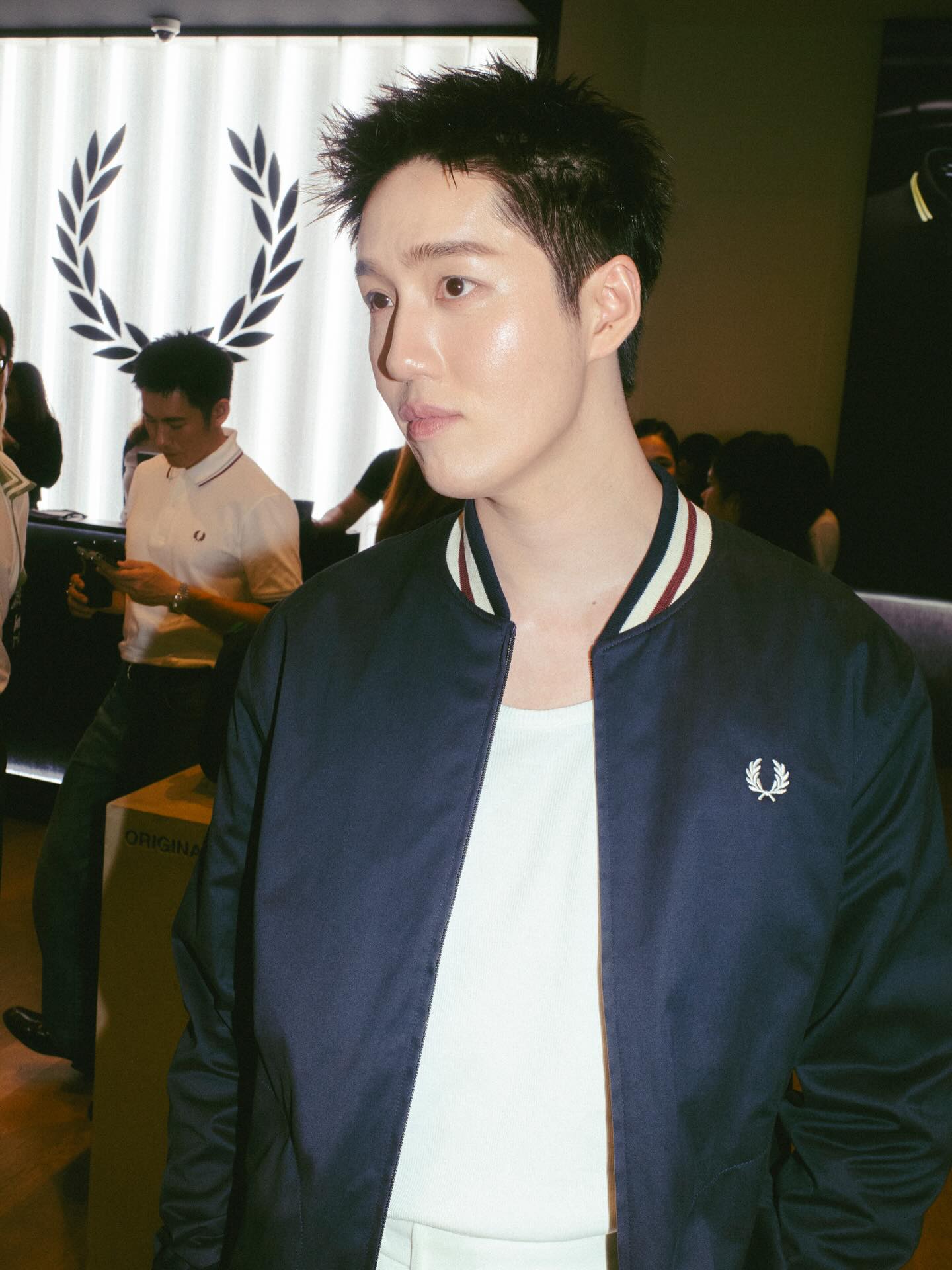 ต่อ - ธนภพ ลีรัตนขจร