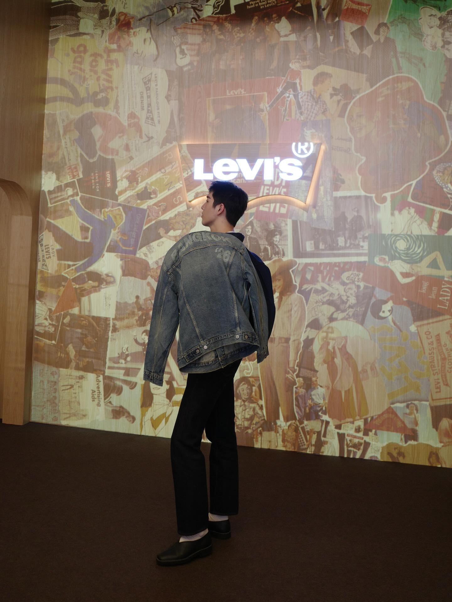 ต่อ - ธนภพ ลีรัตนขจร