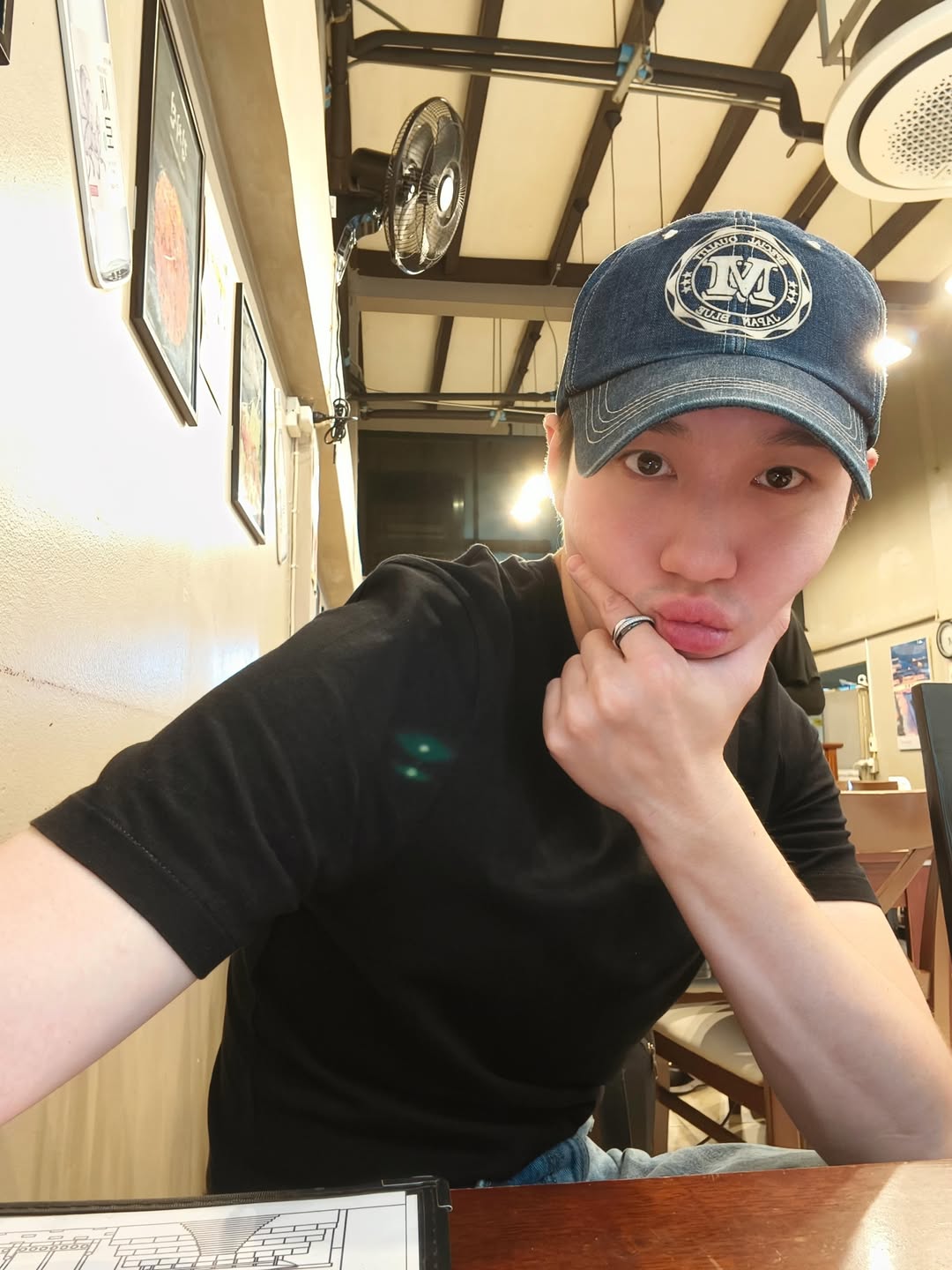 ต่อ - ธนภพ ลีรัตนขจร