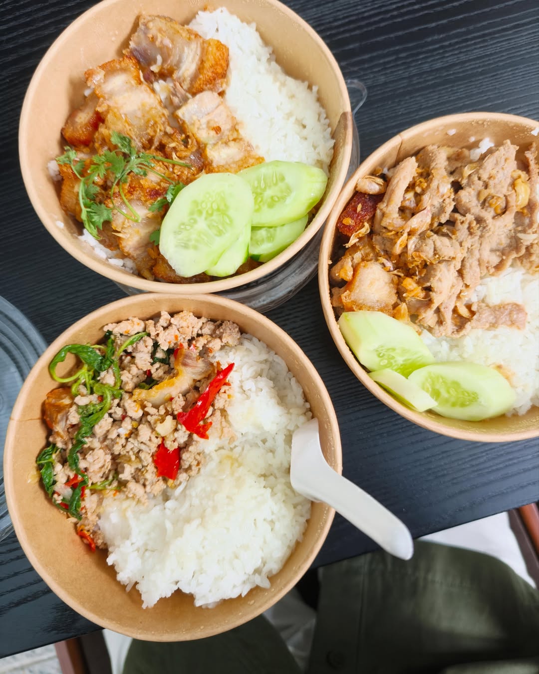 ต่อ - ธนภพ ลีรัตนขจร