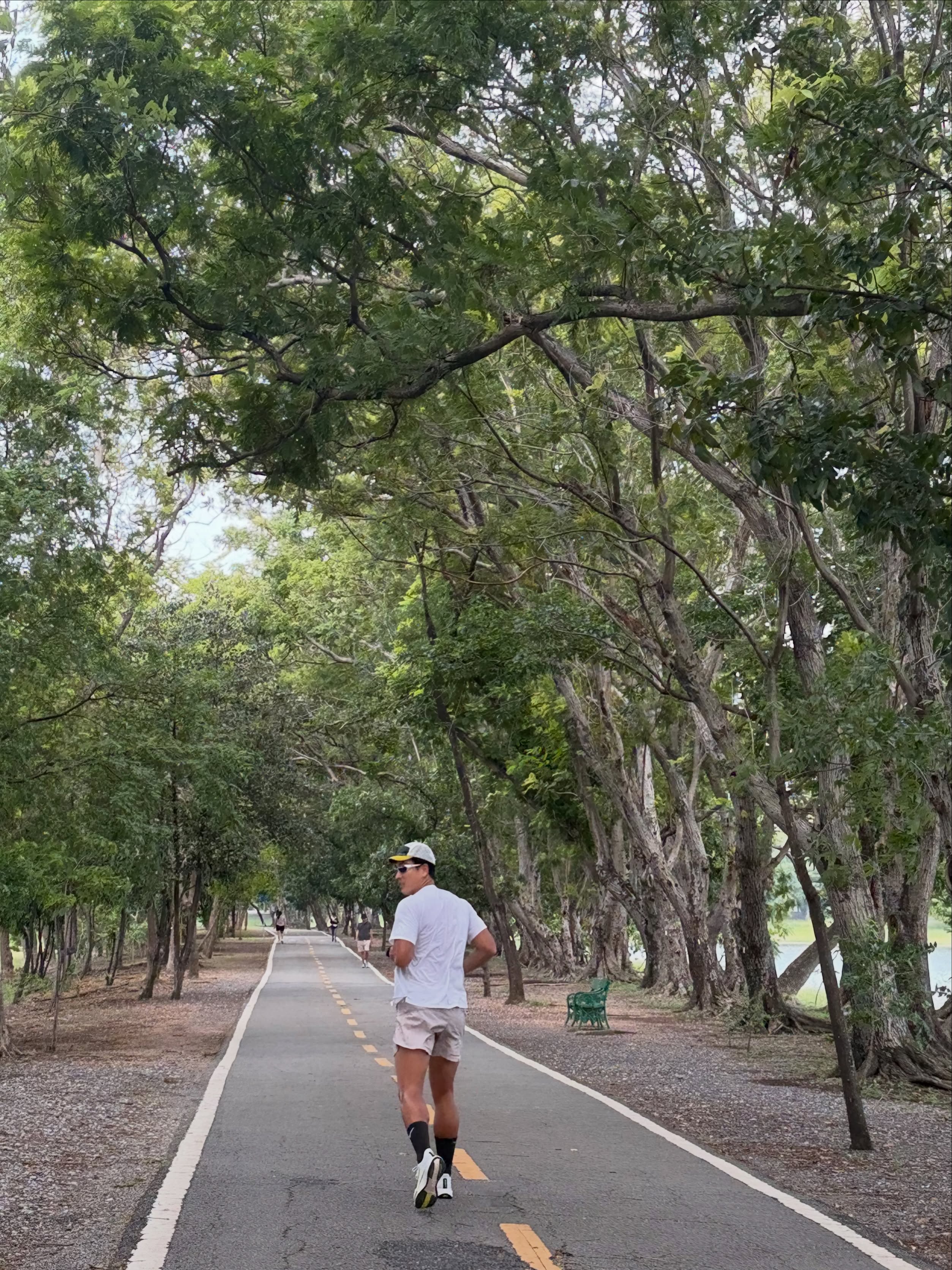 กอล์ฟ - อนุวัฒน์ ชูเชิดรัตนา