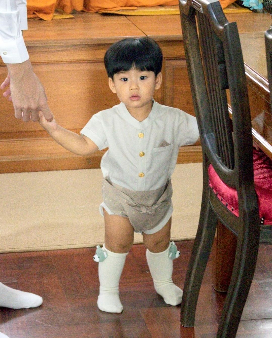 จุ๋ย - วรัทยา นิลคูหา