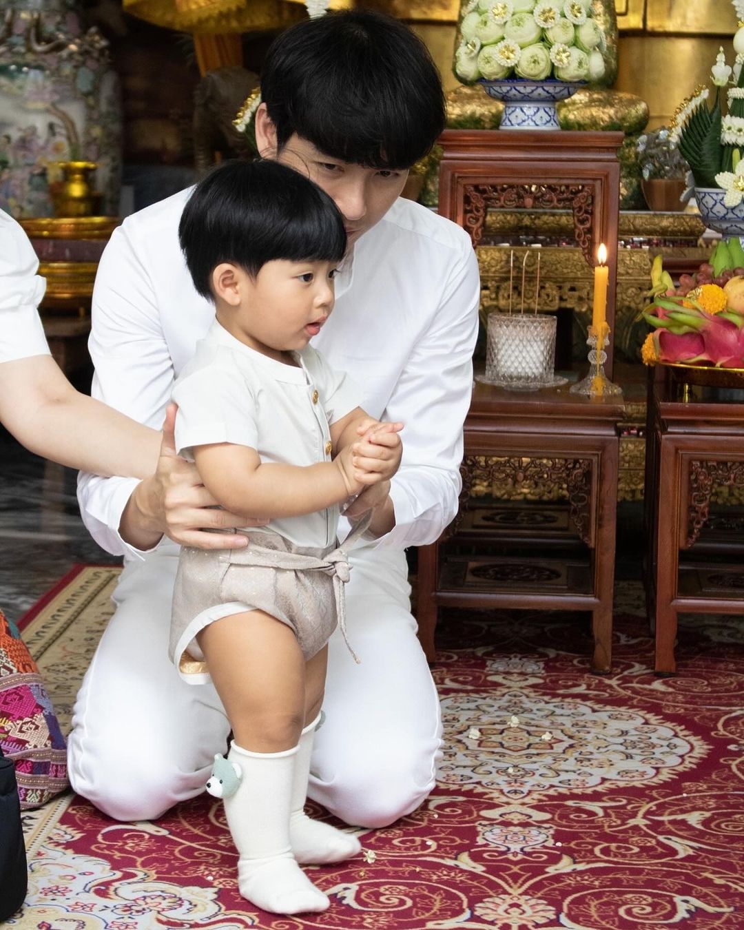 จุ๋ย - วรัทยา นิลคูหา