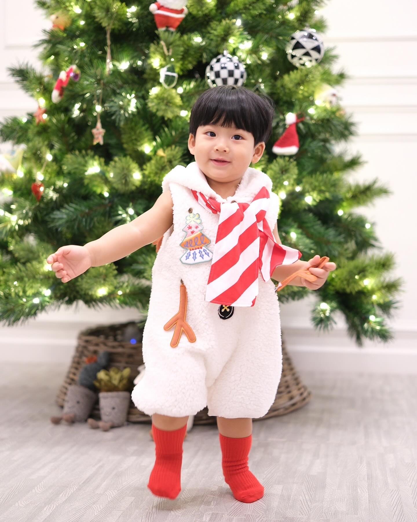 จุ๋ย - วรัทยา นิลคูหา