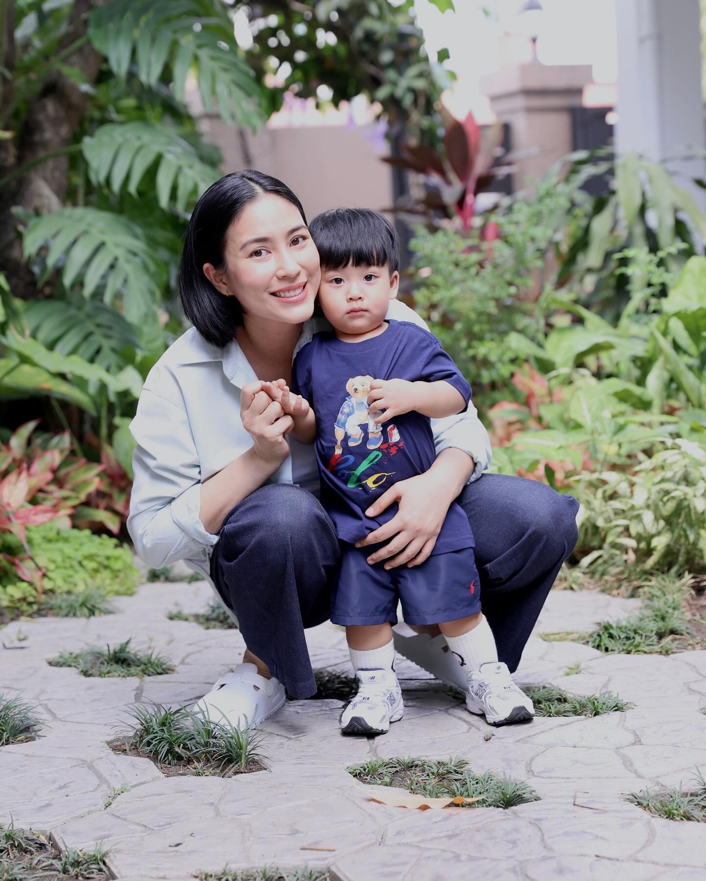 จุ๋ย - วรัทยา นิลคูหา