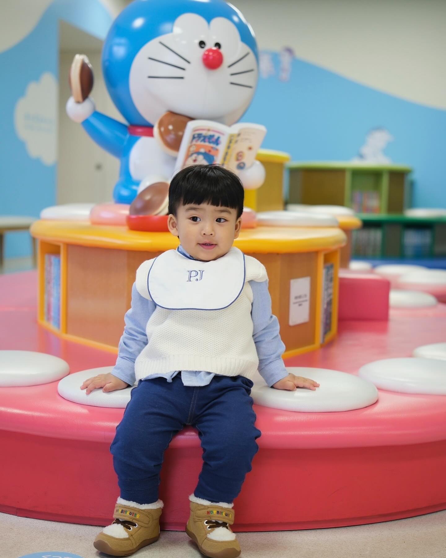 จุ๋ย - วรัทยา นิลคูหา