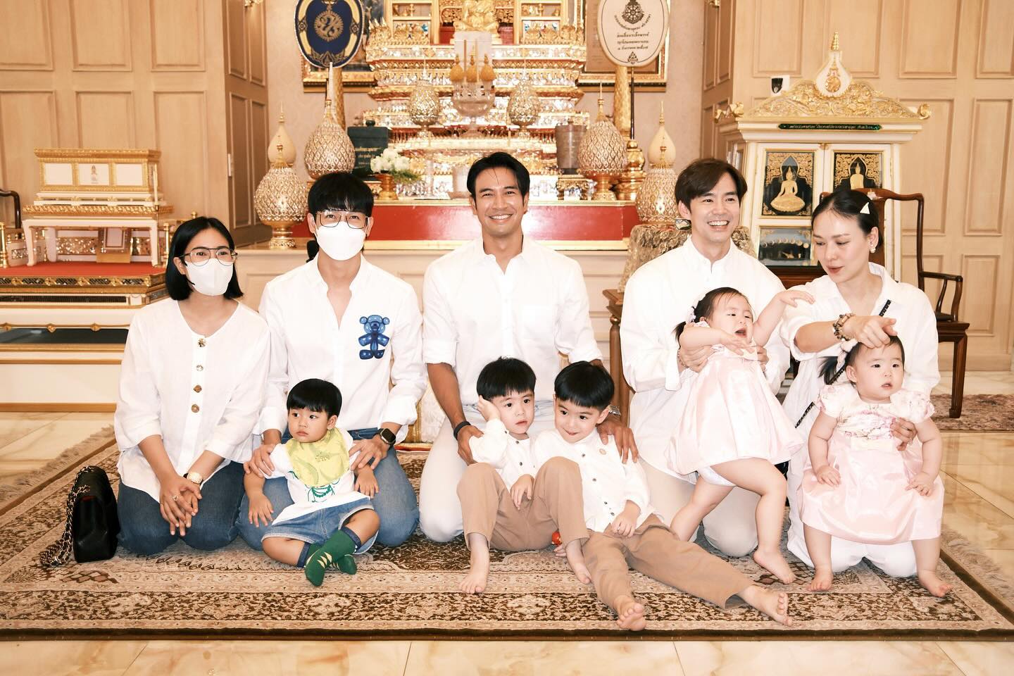 จุ๋ย - วรัทยา นิลคูหา