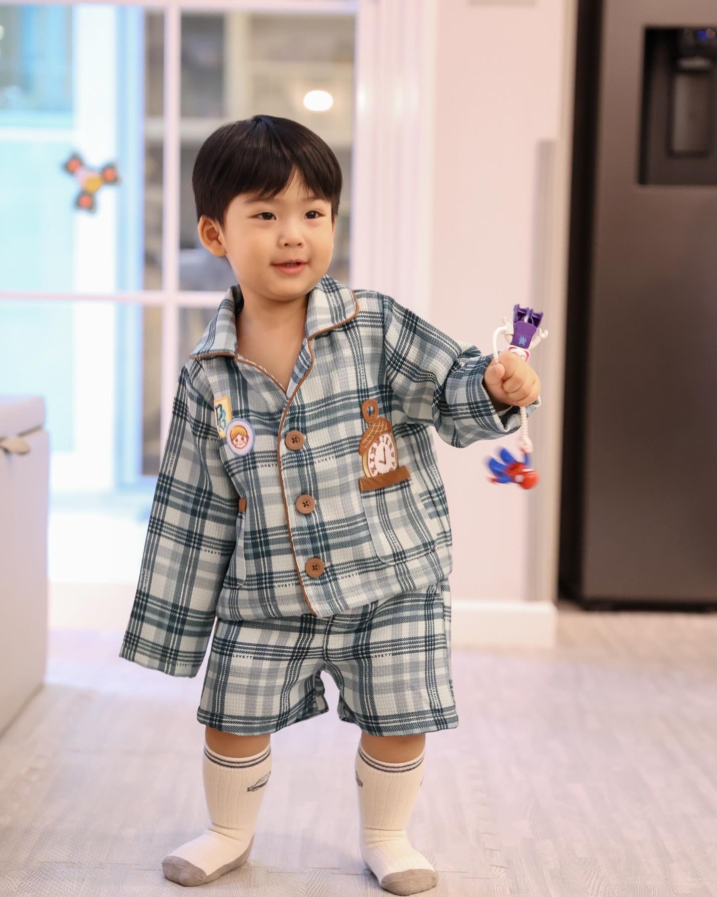 จุ๋ย - วรัทยา นิลคูหา