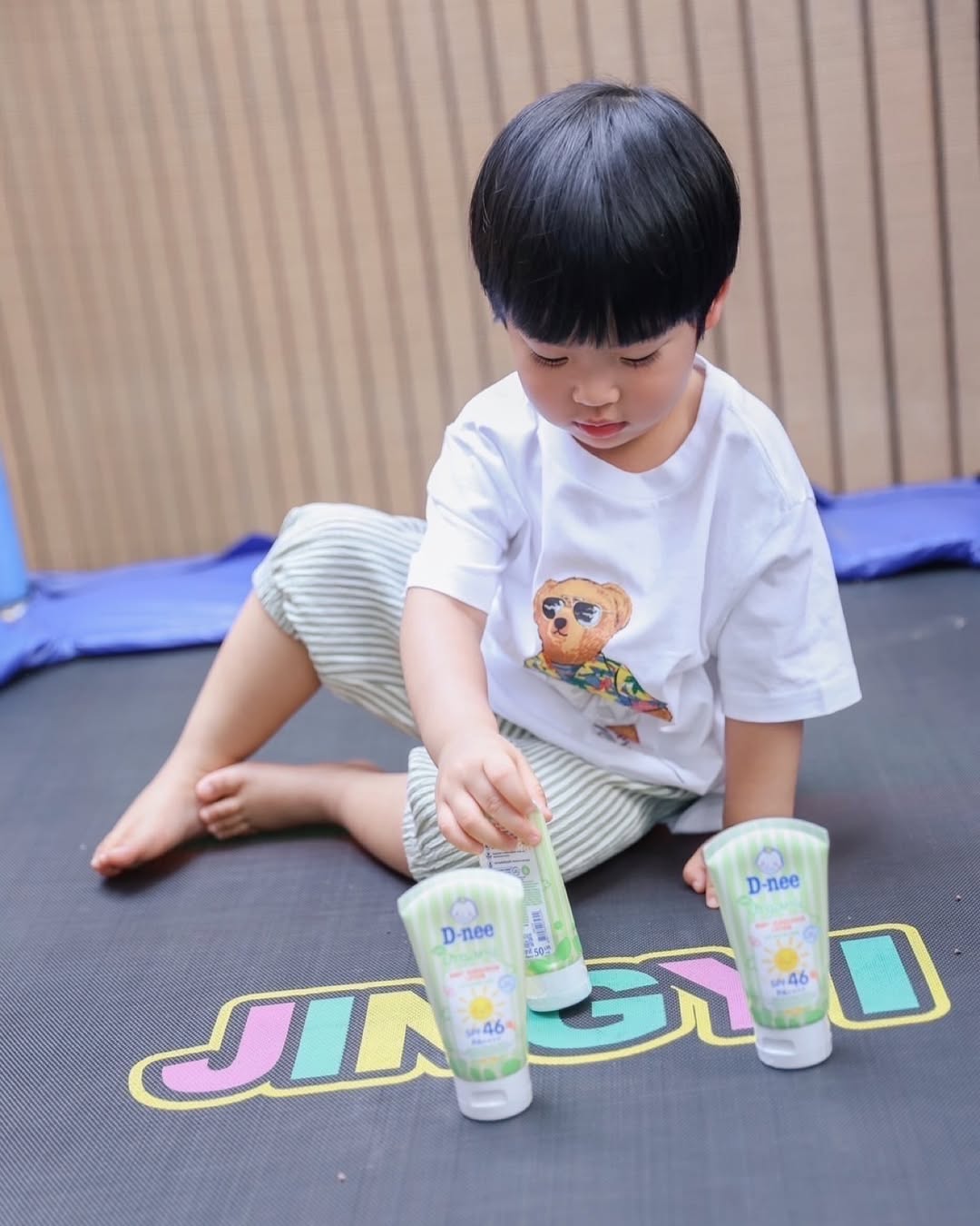 จุ๋ย - วรัทยา นิลคูหา
