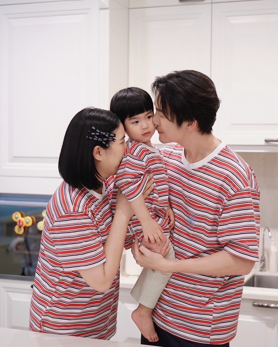 จุ๋ย - วรัทยา นิลคูหา