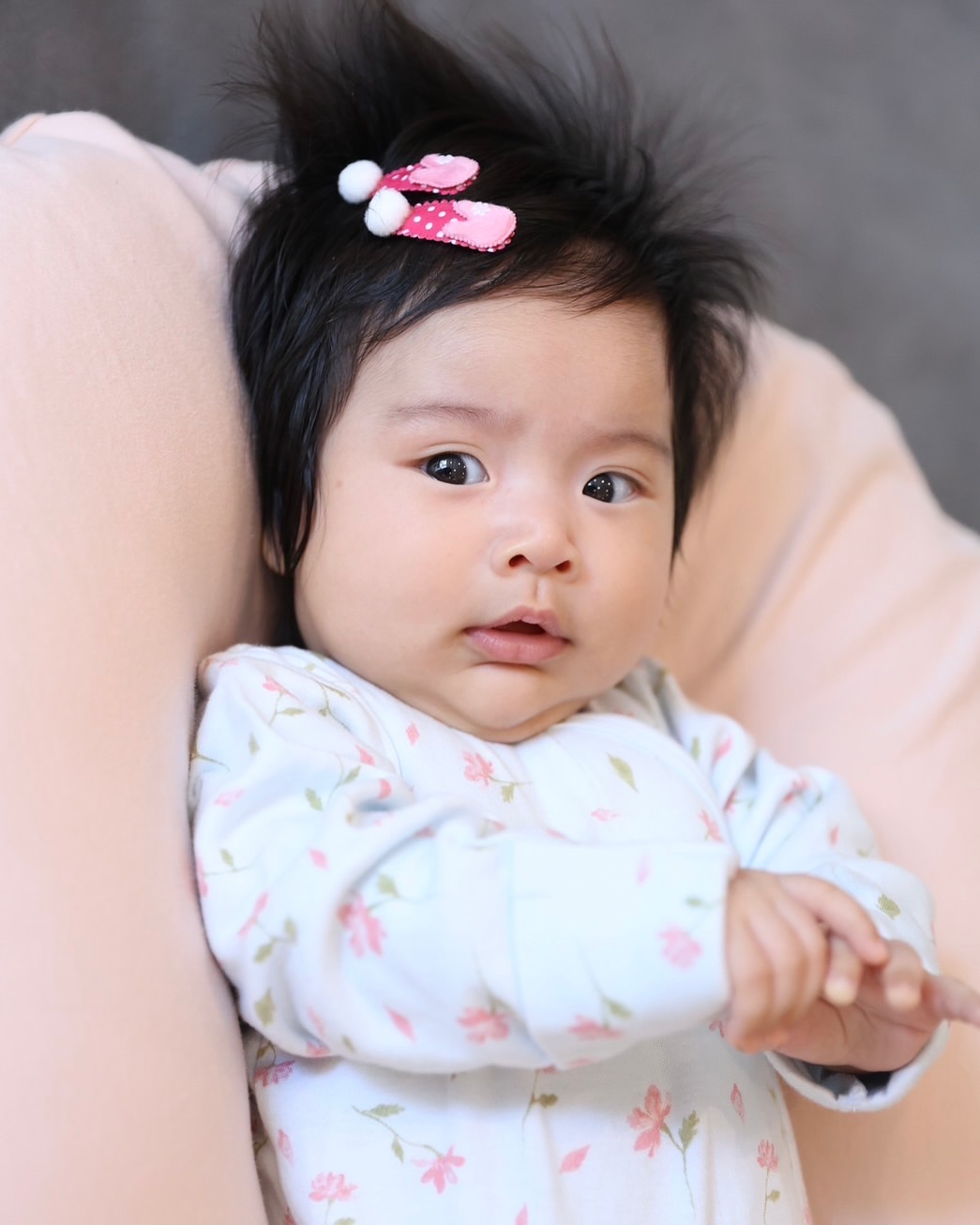 จุ๋ย - วรัทยา นิลคูหา
