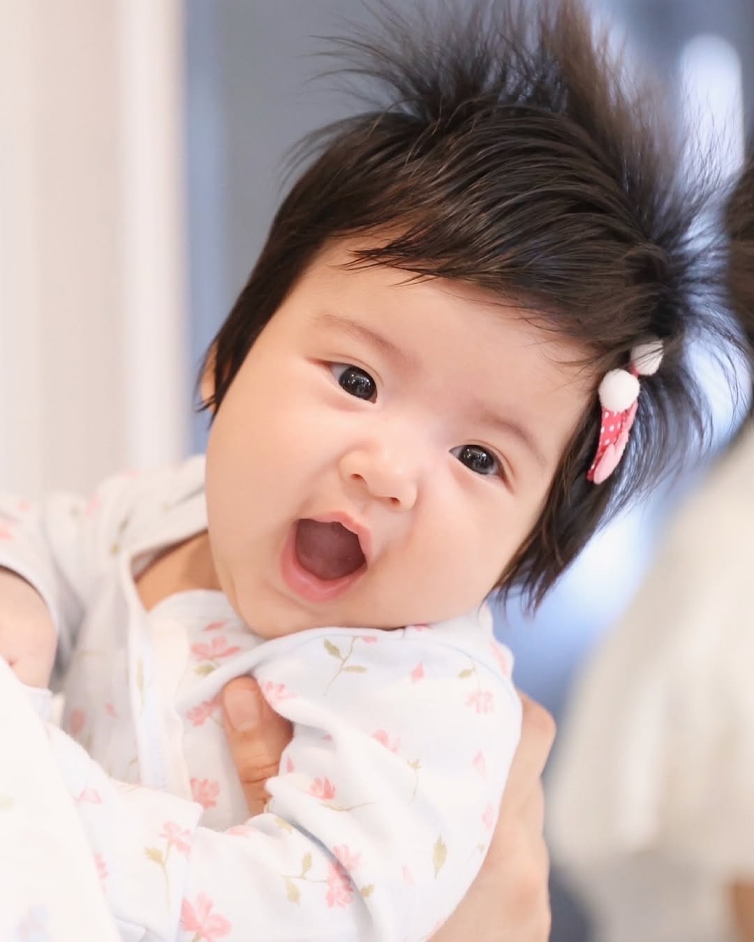 จุ๋ย - วรัทยา นิลคูหา