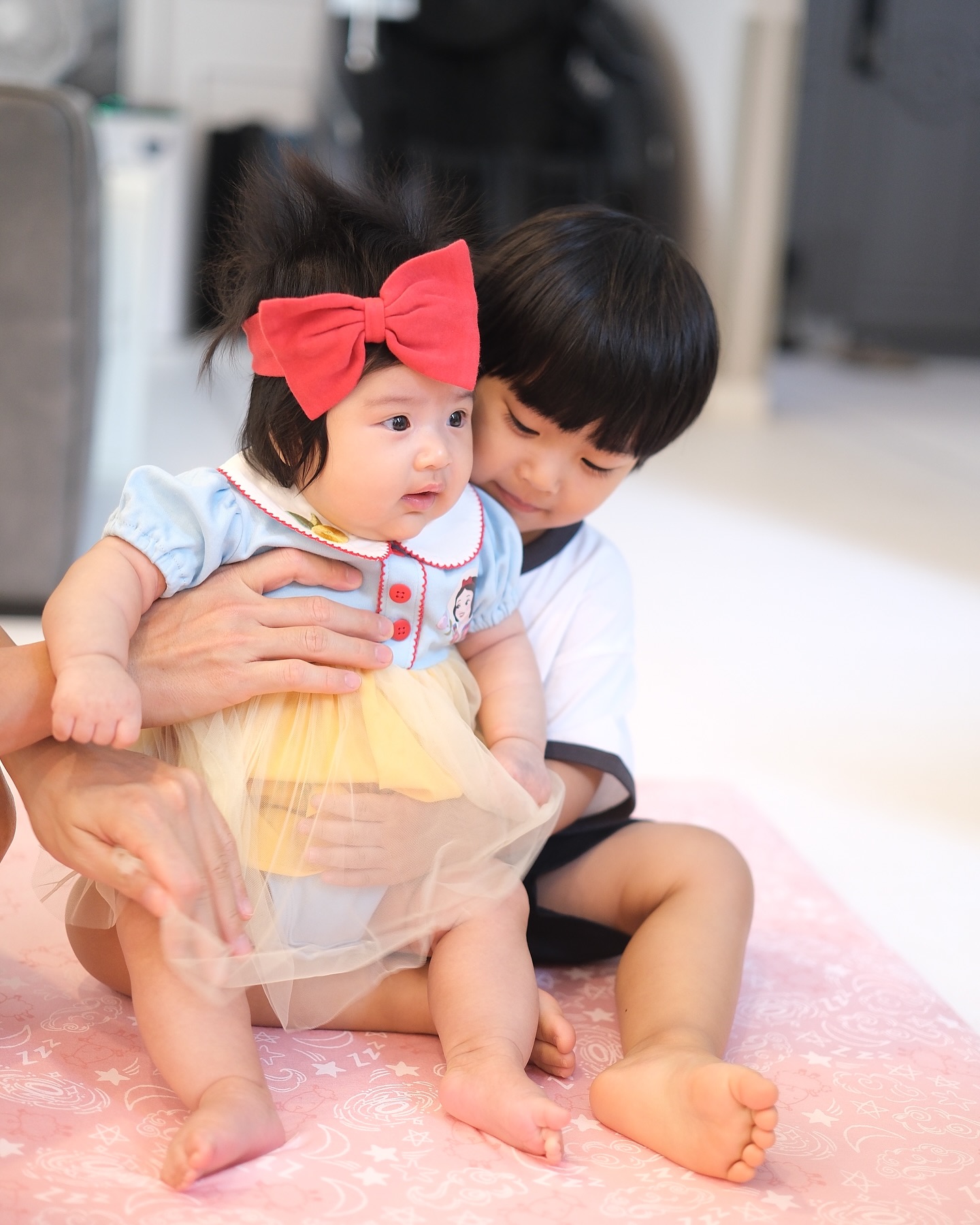 จุ๋ย - วรัทยา นิลคูหา
