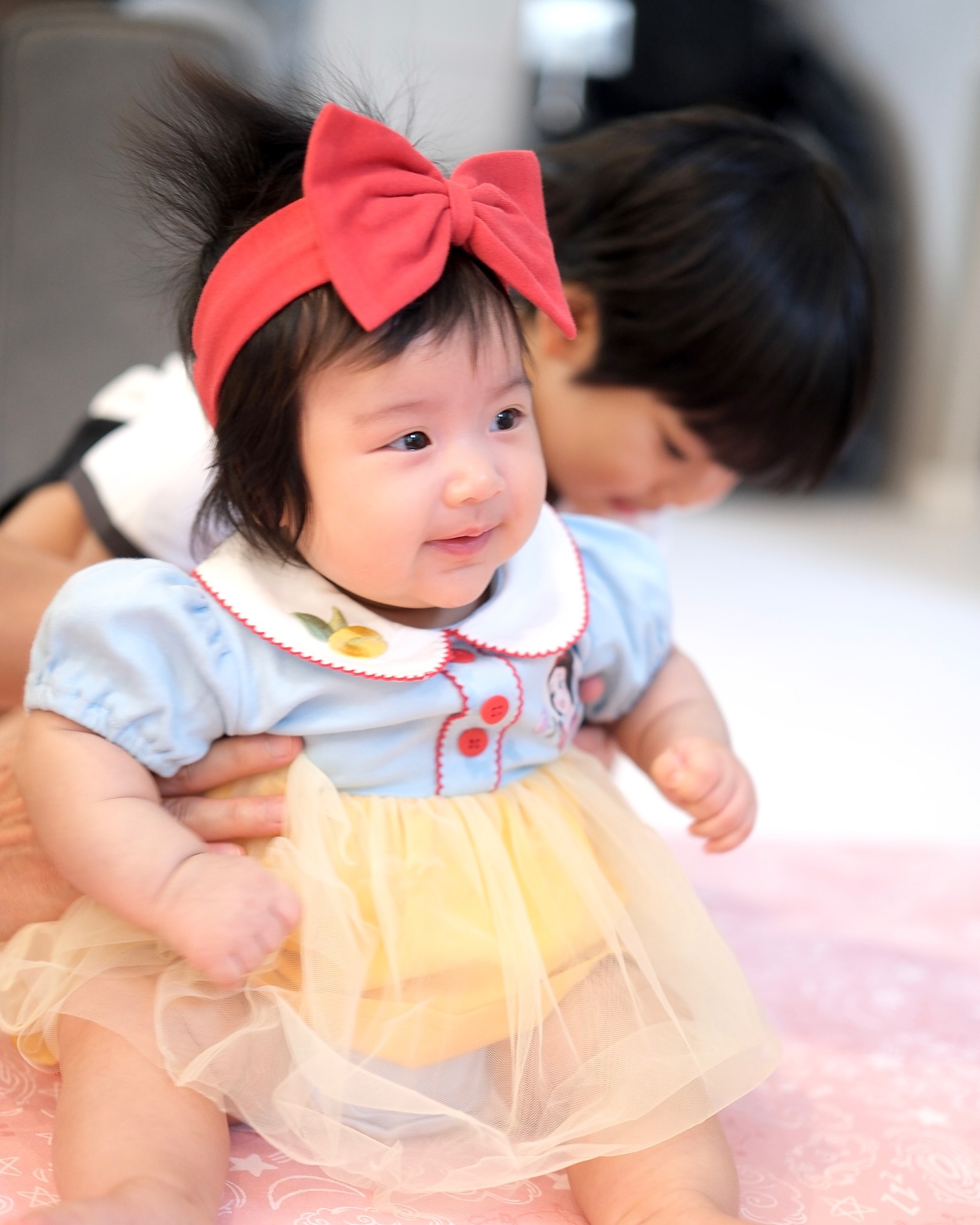 จุ๋ย - วรัทยา นิลคูหา