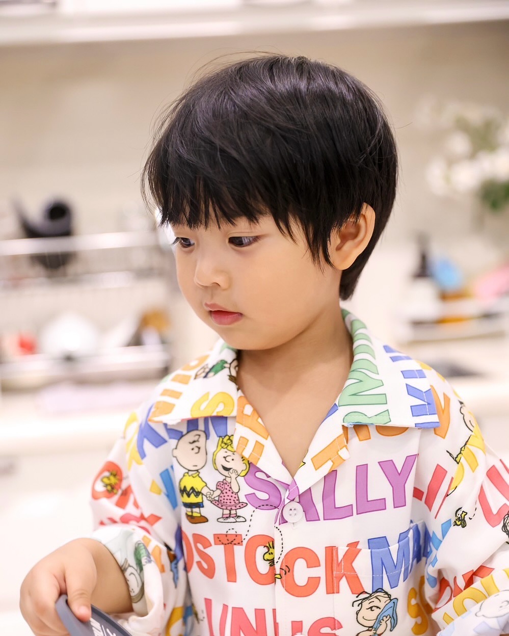 จุ๋ย - วรัทยา นิลคูหา