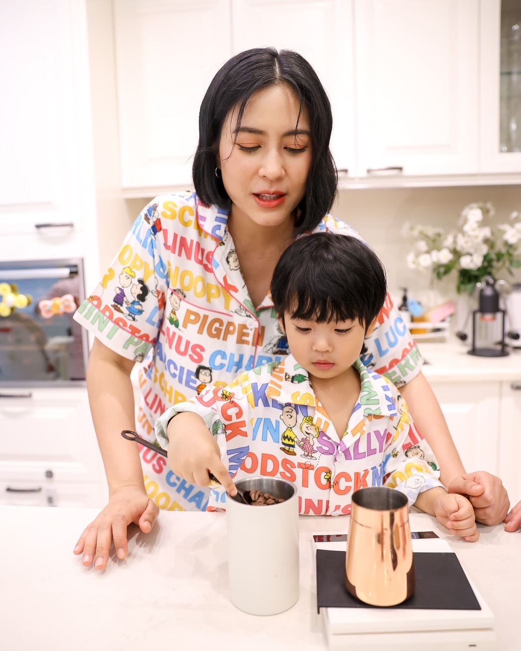 จุ๋ย - วรัทยา นิลคูหา