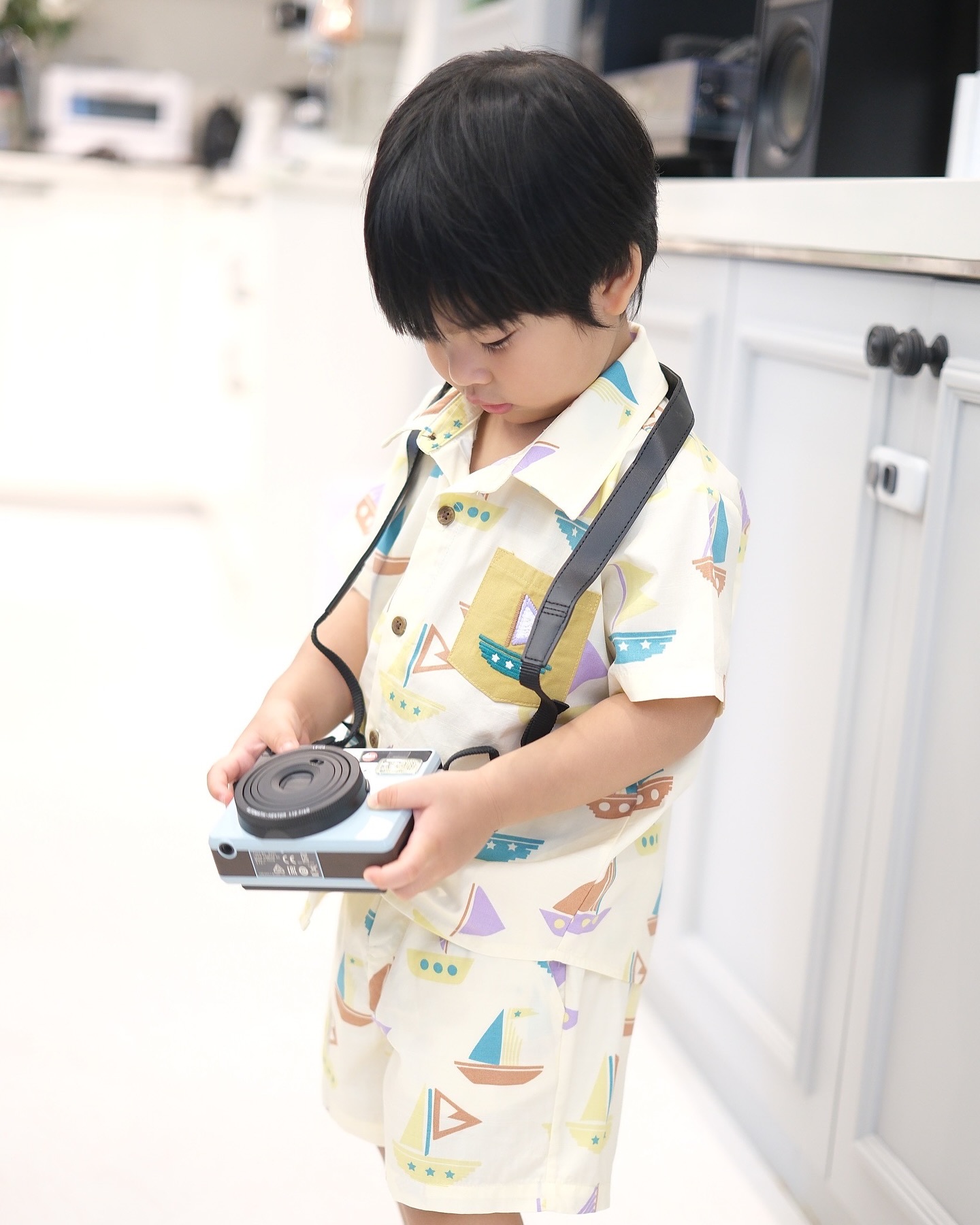 จุ๋ย - วรัทยา นิลคูหา