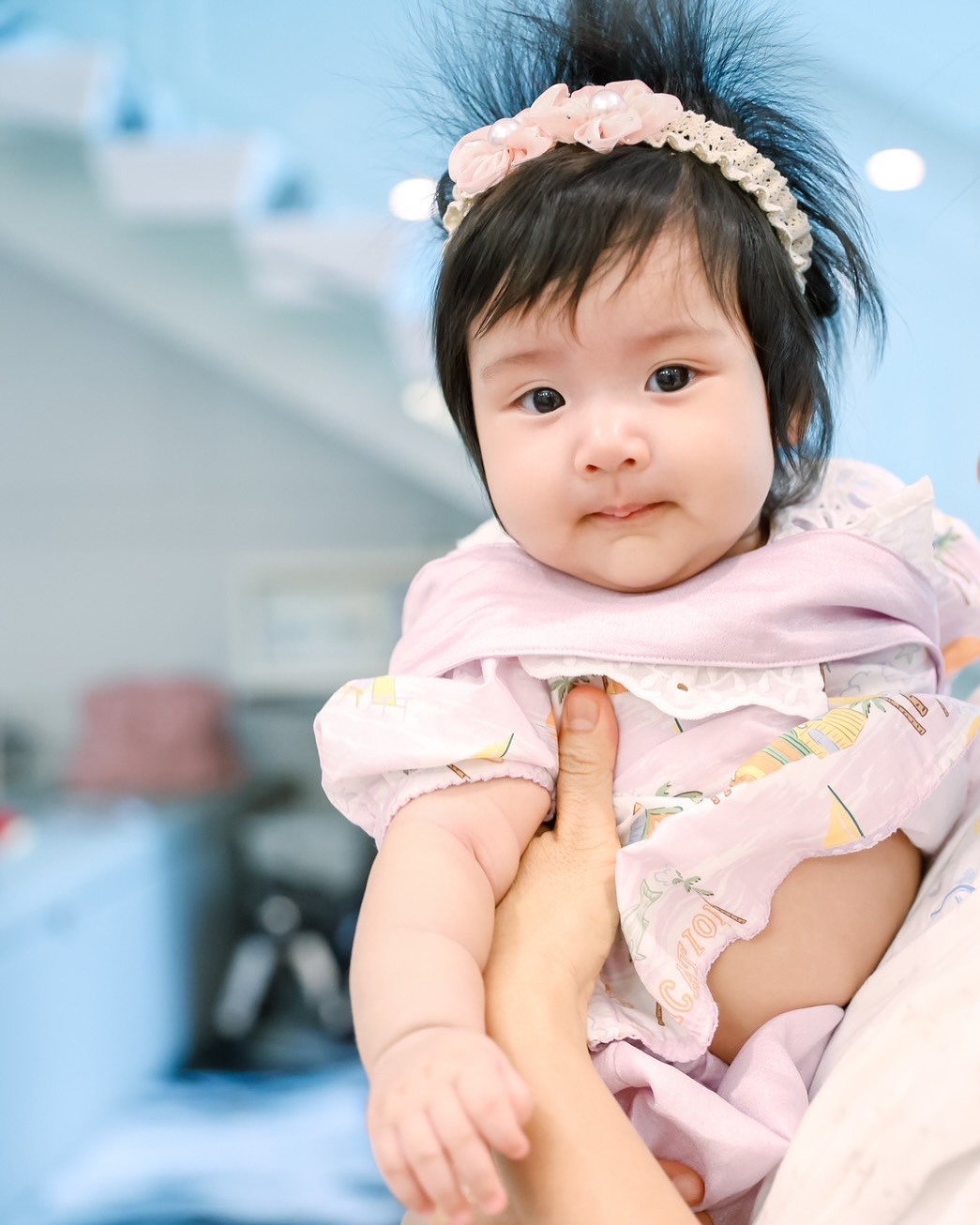 จุ๋ย - วรัทยา นิลคูหา